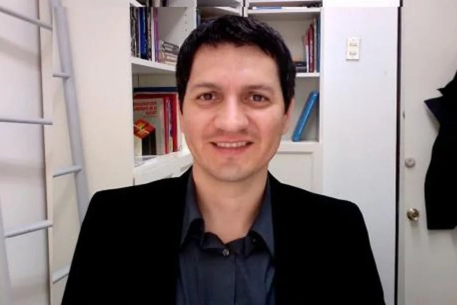 Conversamos con el climatólogo Raúl Cordero por los dichos de la ministra de Medio Ambiente sobre cambio climático.