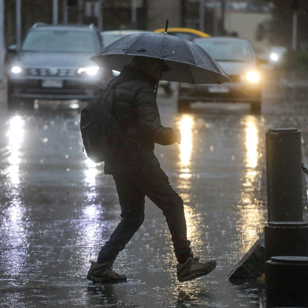 Martín Andrade y los puntos críticos de Santiago en emergencias climáticas