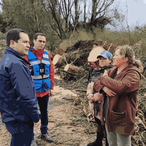 Alcalde de Bulnes, Gonzalo Bustamante, alerta por posible colapso en terrenos de la comuna