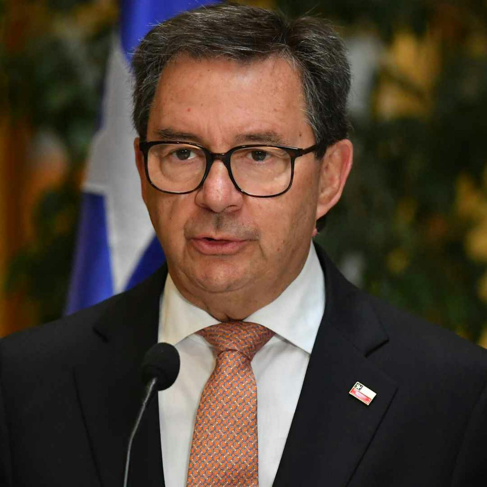 Los dichos del ministro de Defensa tras presión de Estados Unidos sobre Chile episode artwork