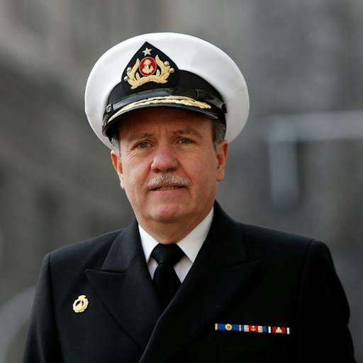 Julio Leiva, excomandante en Jefe de la Armada: "Chile necesita plantear sus puntos de forma clara, concreta, y también a veces firme"