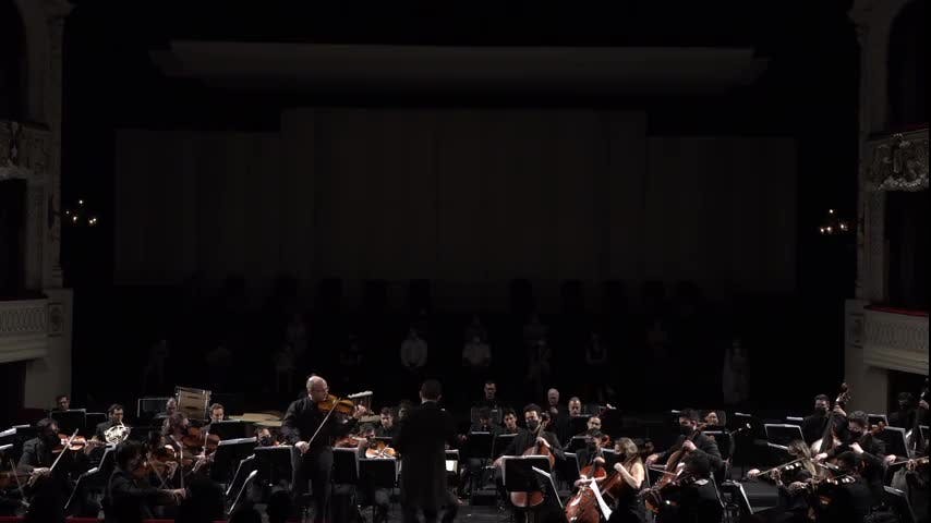"100% Romántico" | Concierto | Municipal Delivery