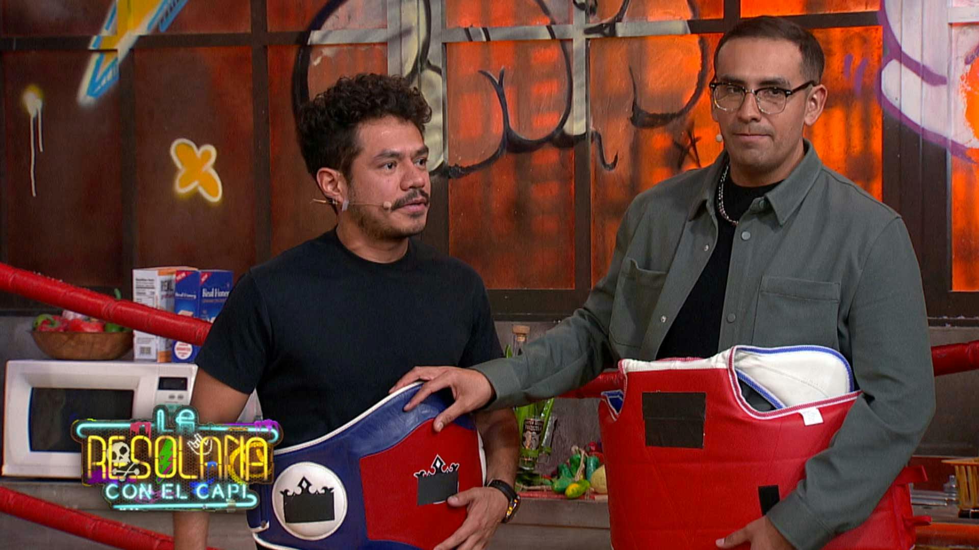 Memo Villegas llena el foro de La Resolana con su buen humor