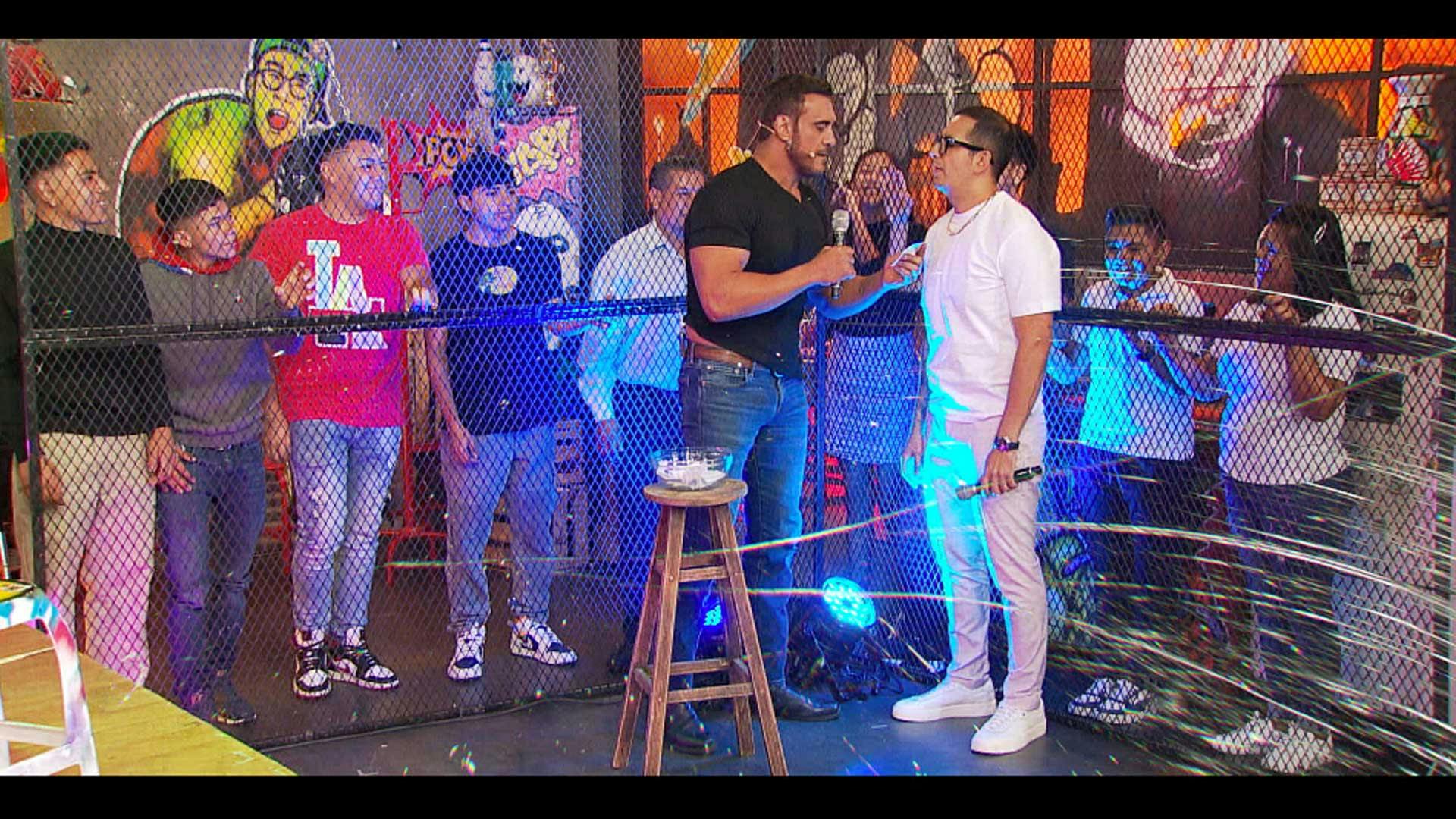 Insultos infantiles dichos por adultos con el luchador 'El Patrón' Alberto