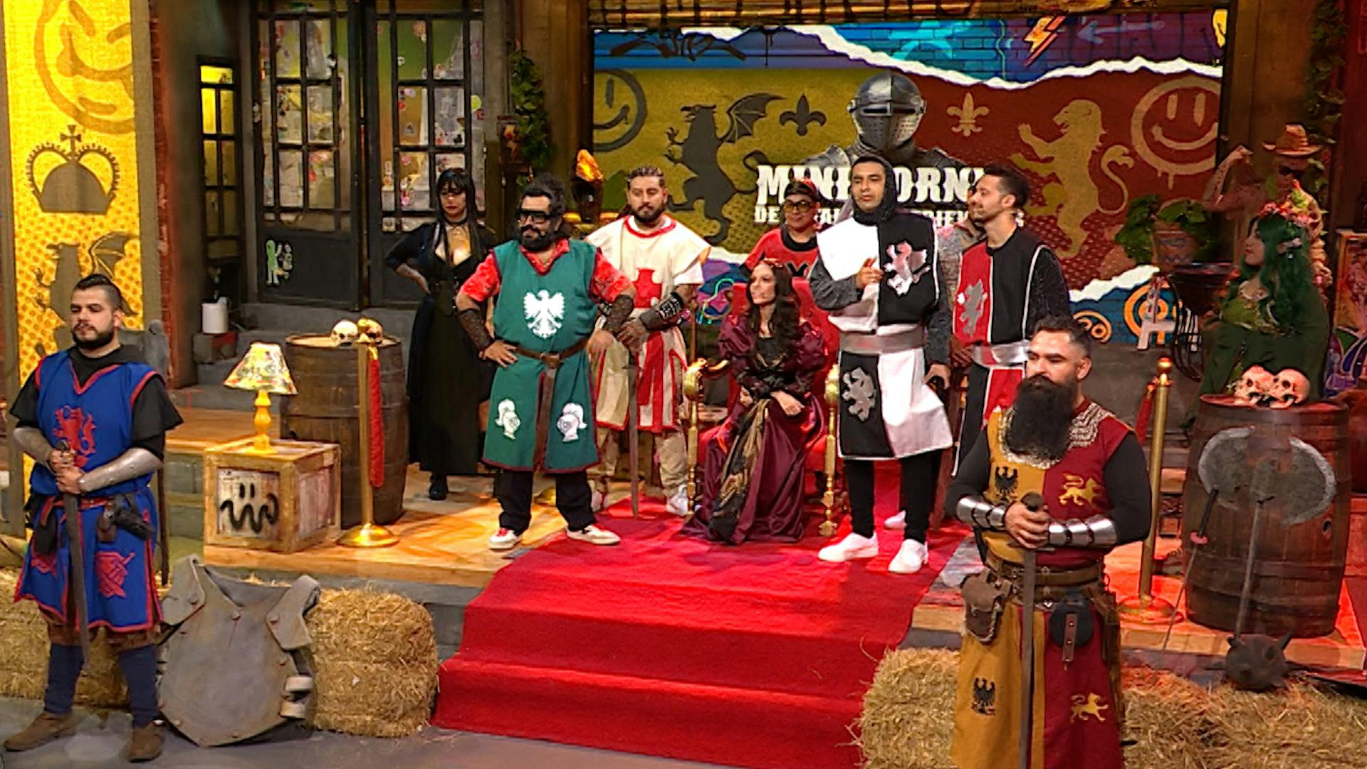 El Diablito y Ruggero en mini torneo de batallas medievales... de la muerte