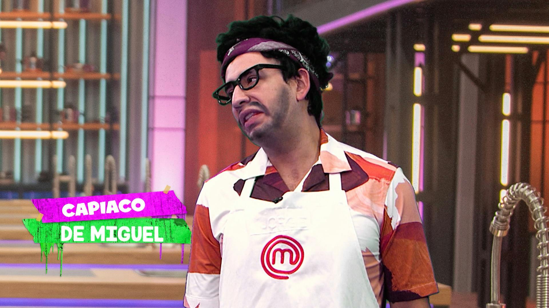 Paco de Miguel sufre accidente con licuadora en MasterChef Celebrity