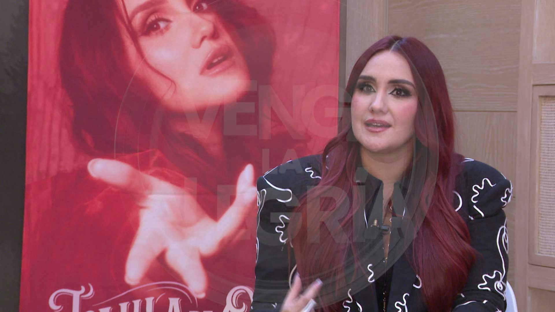 ¡Exclusiva! Dulce María lanza "Jaula de Oro" y nos cuenta los detalles