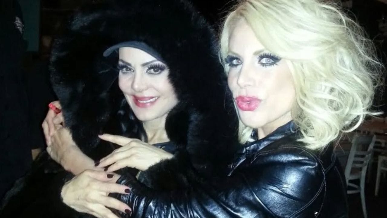 Lorena Herrera defiende a Maribel Guardia ante críticas por trabajar en cine de ficheras