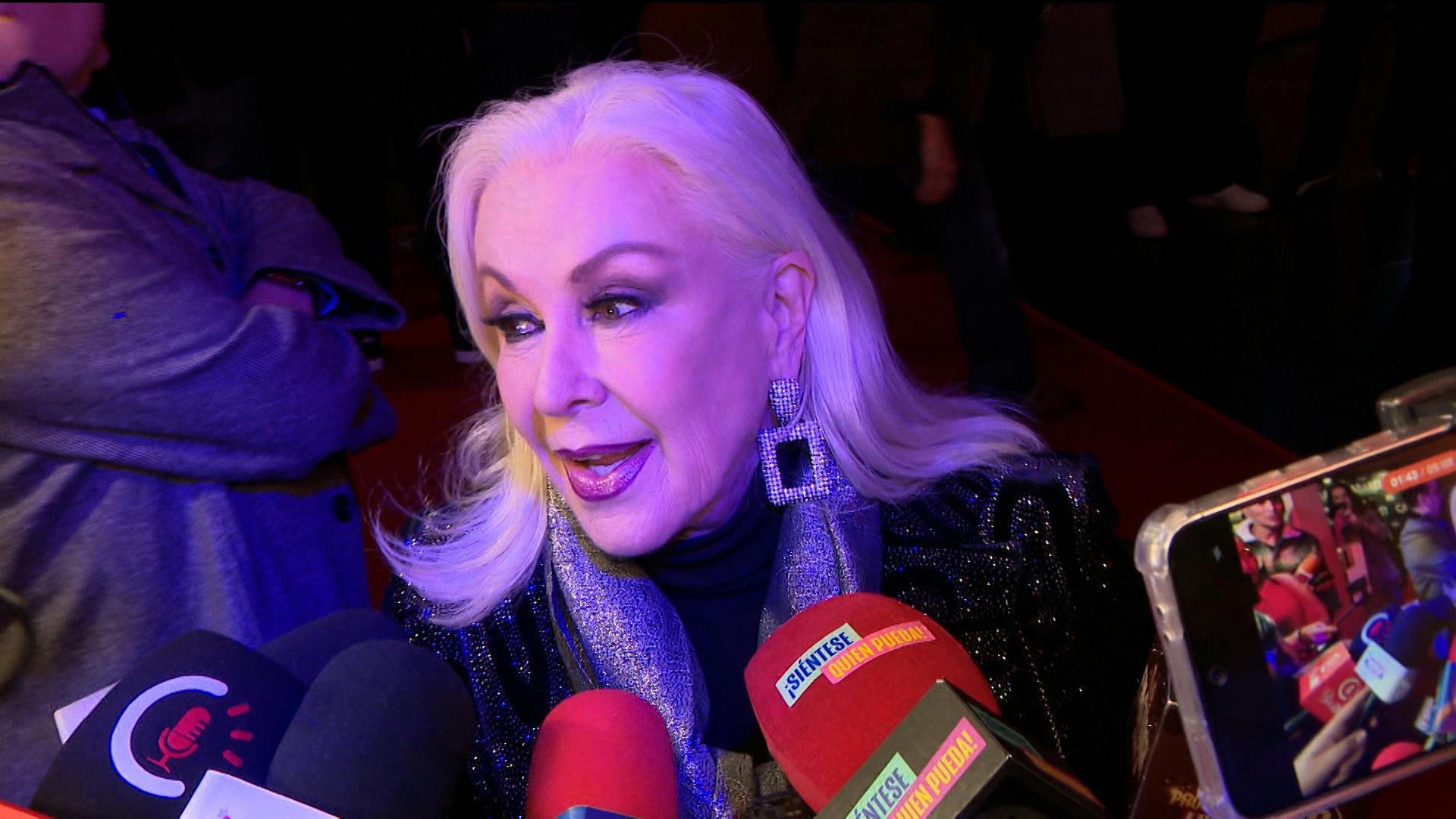 Laura Zapata comparte foto junto a Thalía... ¿Habrá reconciliación? 