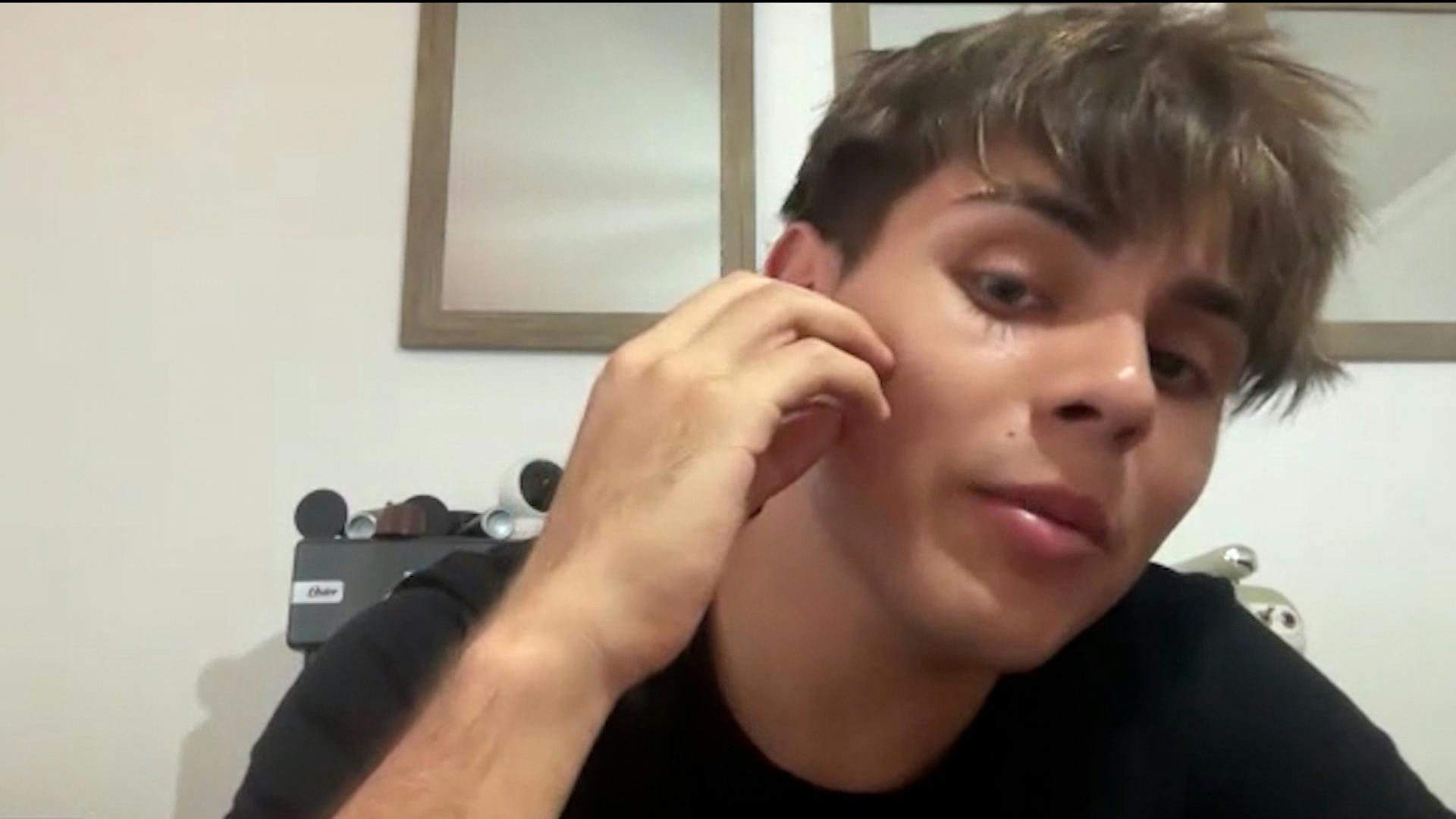 ¡Platicamos con Bray On, chico que canta igual que Luis Miguel en Chile!