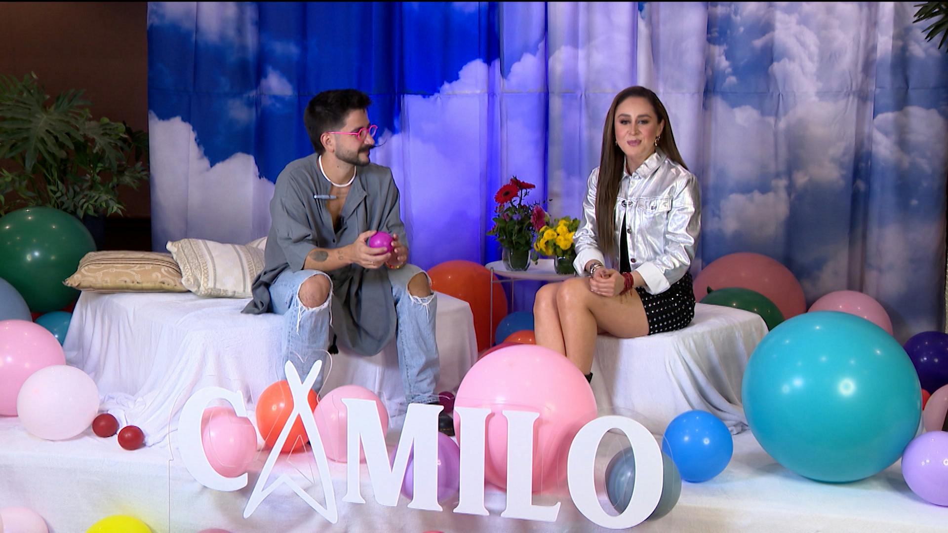 ¡Viviann platicó con Camilo, quien le reveló el secreto de su talento!