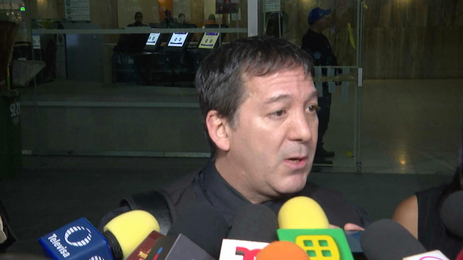 Luis Enrique reveló que tras resultados de ADN del pequeño Apolo, está en terapia