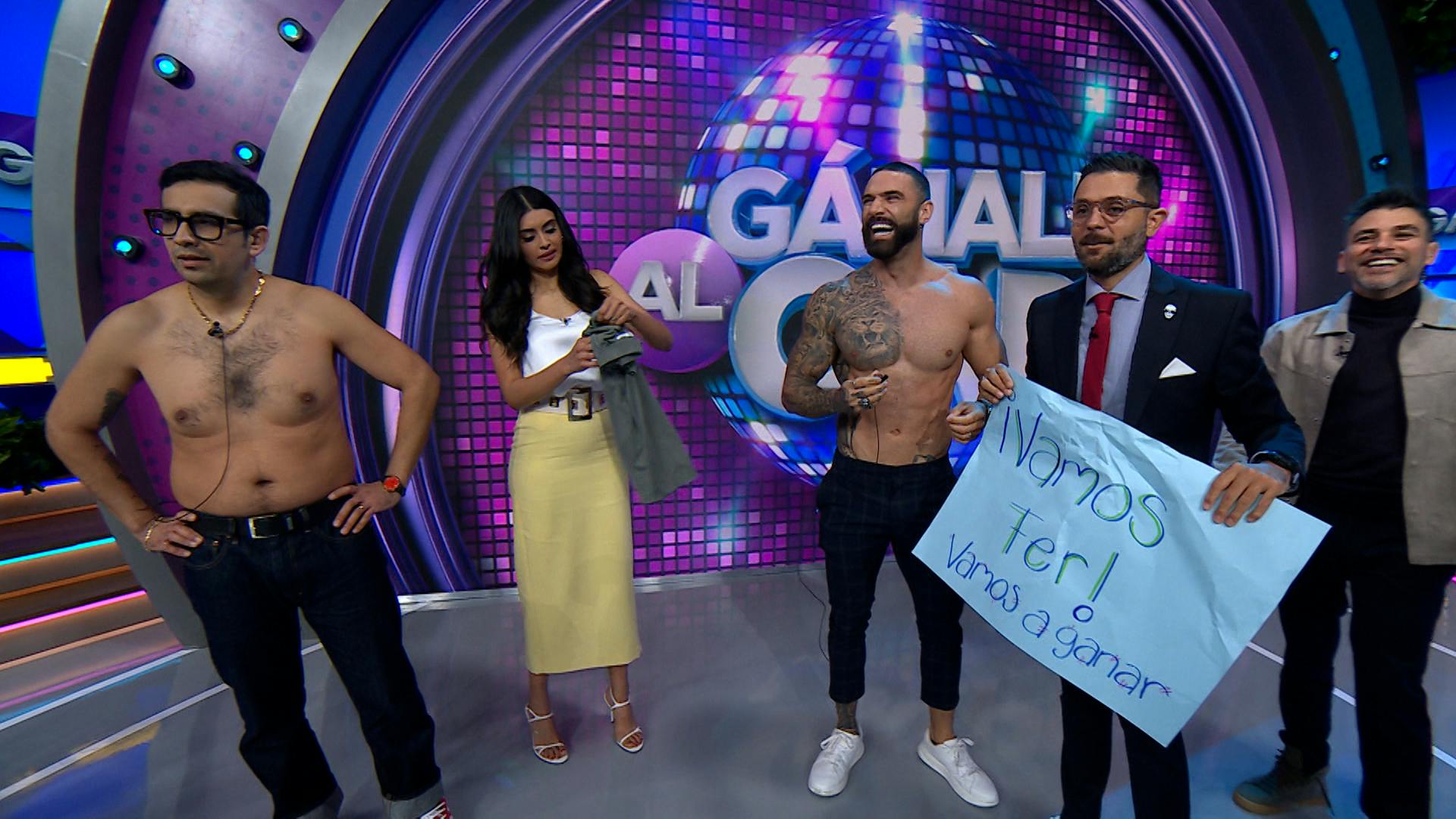 ¡Fernando Lozada baila sensualmente y sube la temperatura en Gánale al Capi!