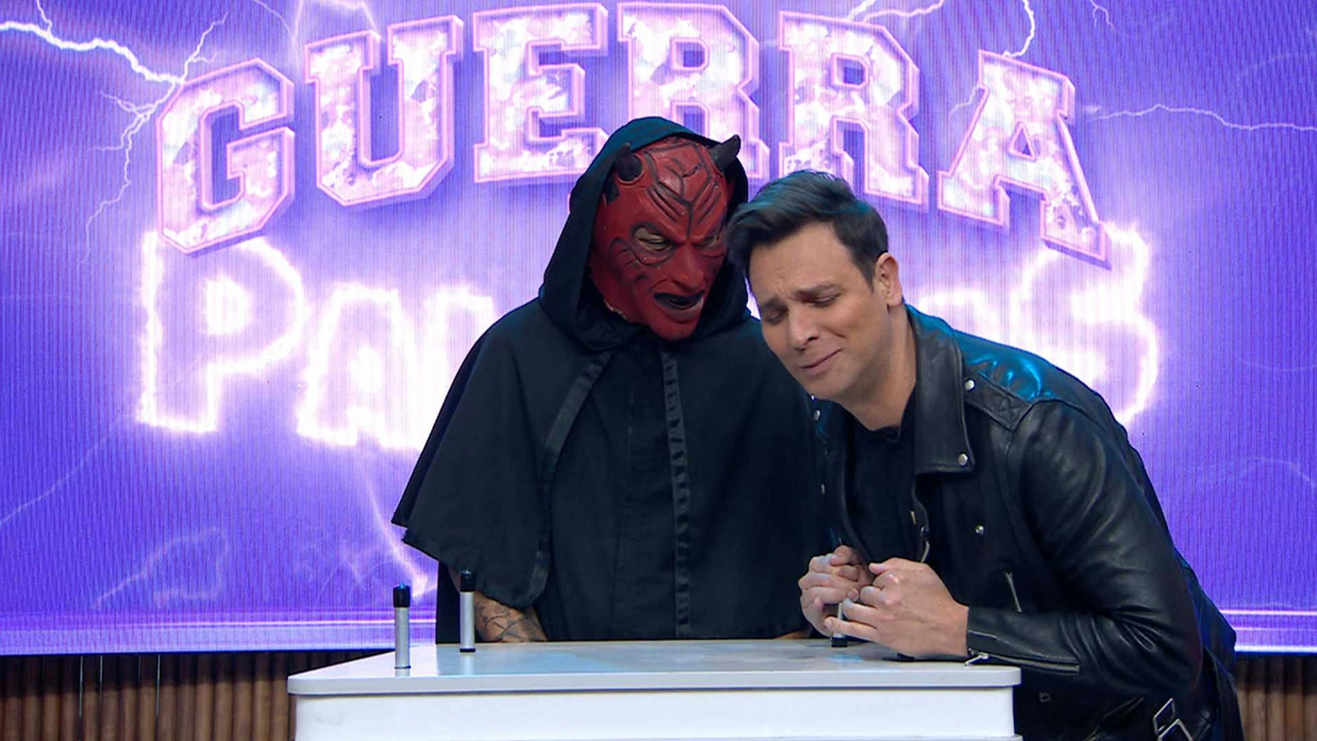 ¡Pensaron haber ganado pero les llovieron toques en la Gueerra de Palabras!