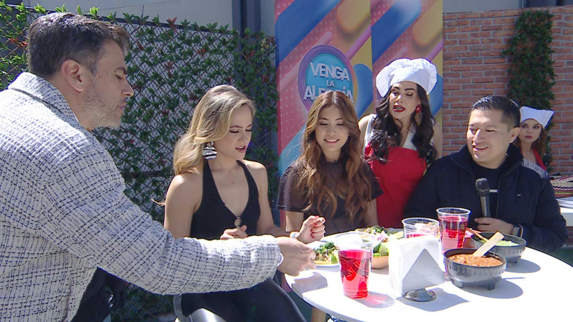 ¡Reto para chuparse los dedos! ¿Qué equipo preparará mejores Tacos de carnitas?