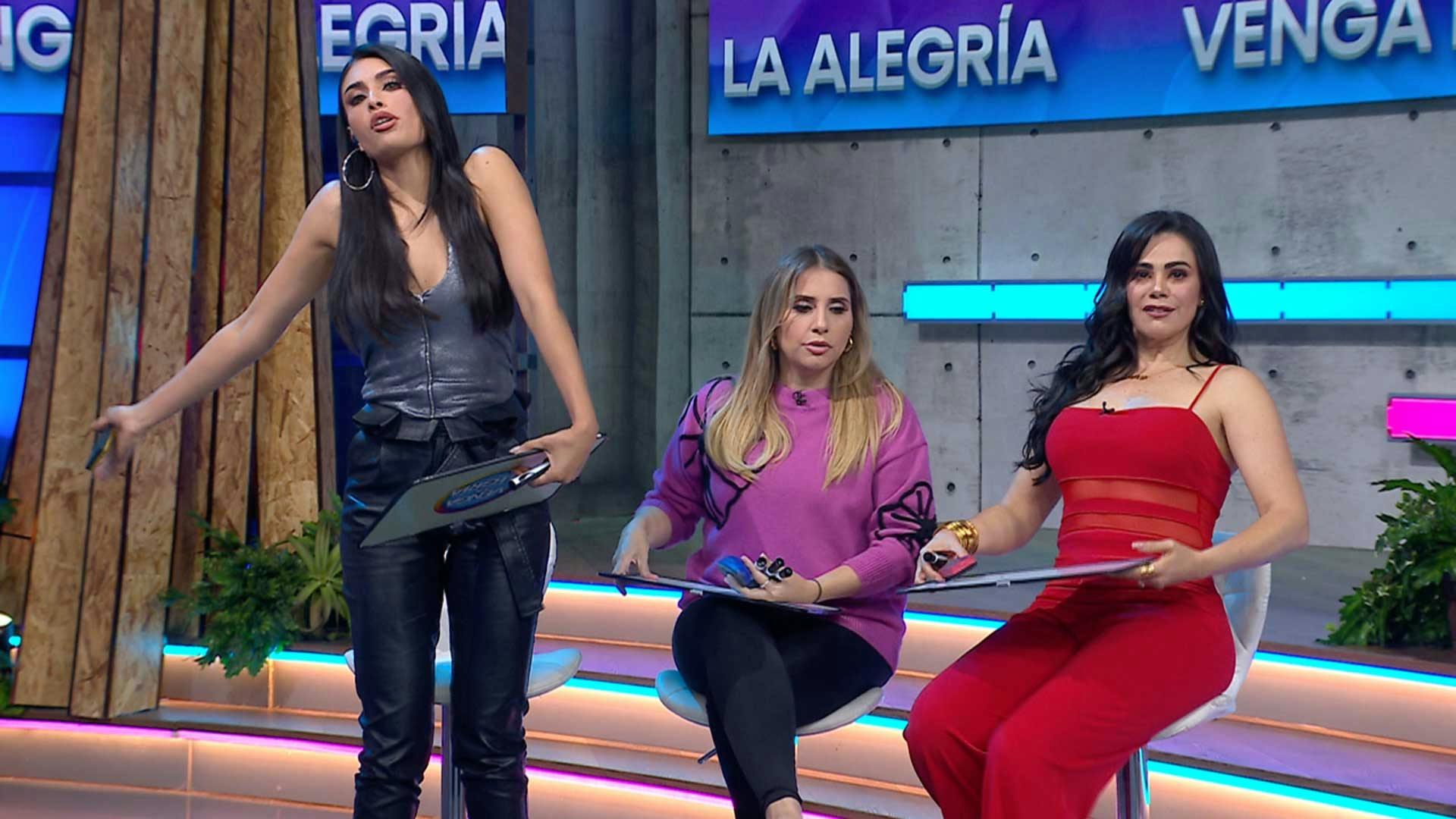 Luz Elena, Jimena y Kristal, ganadoras en el juego Piénsale Bien