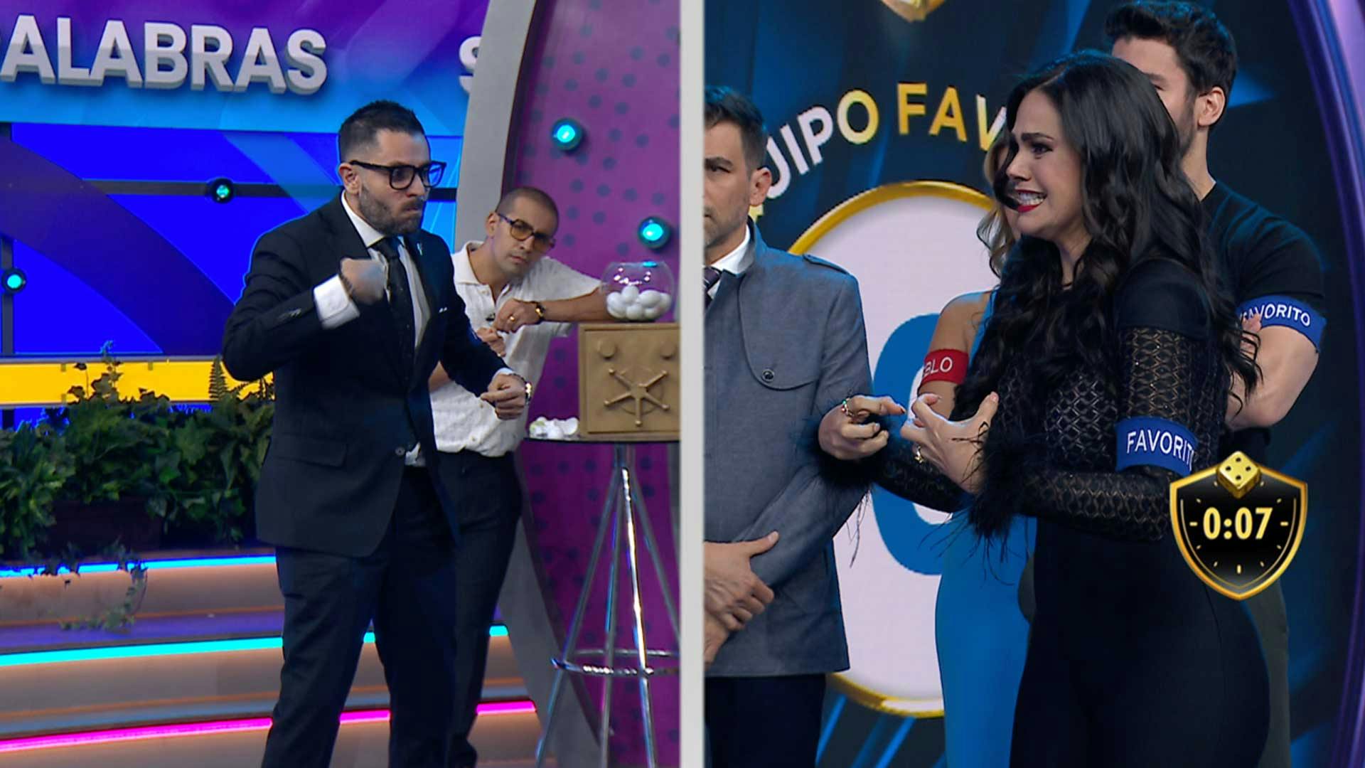 Una nueva oportunidad en el mejor juego del mundo mundial, Sin Palabras