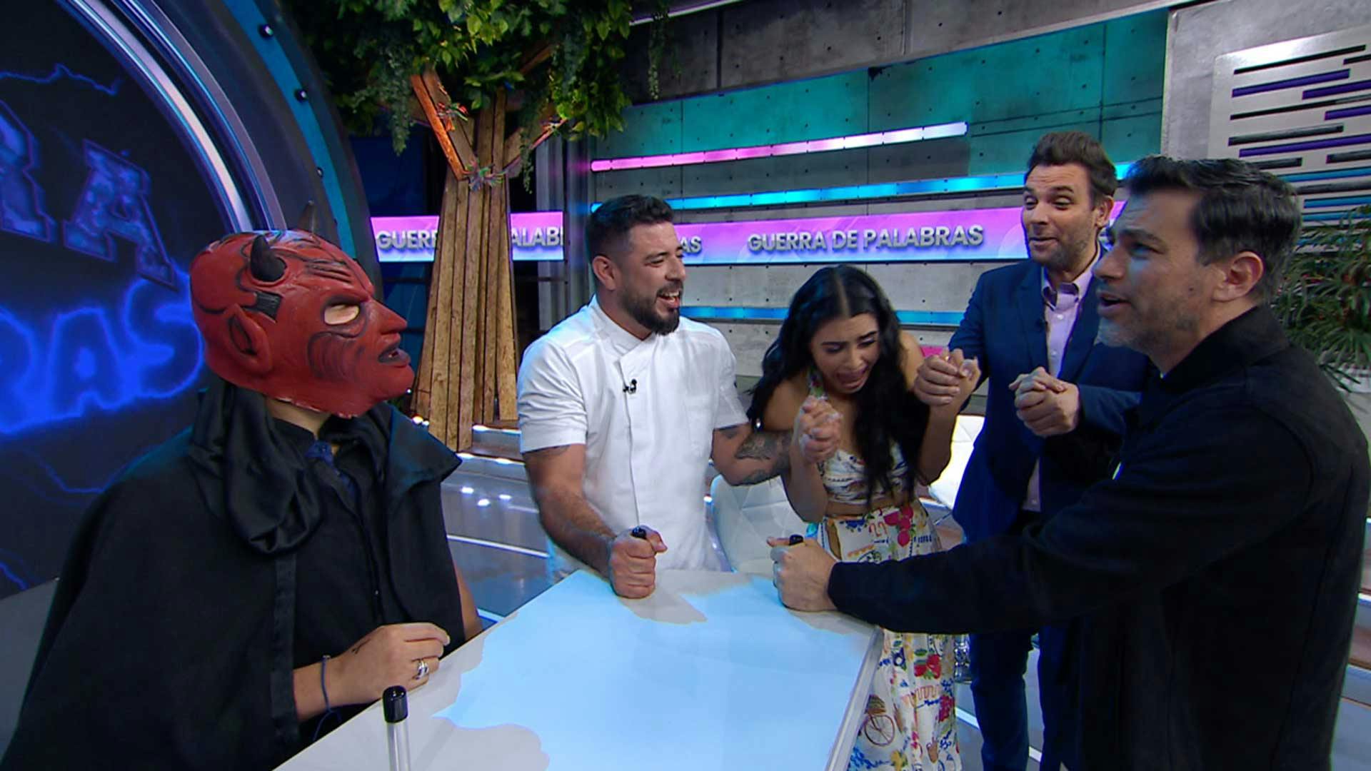 ¡Electrizante! Así se vivieron los toques en la Guerra de Palabras