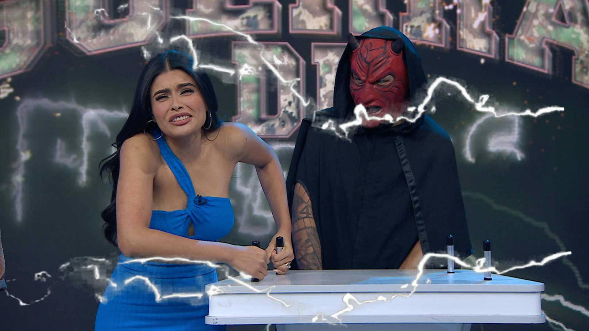 ¡Tremendos toques! Los que se llevaron los conductores en la Guerra de Palabras