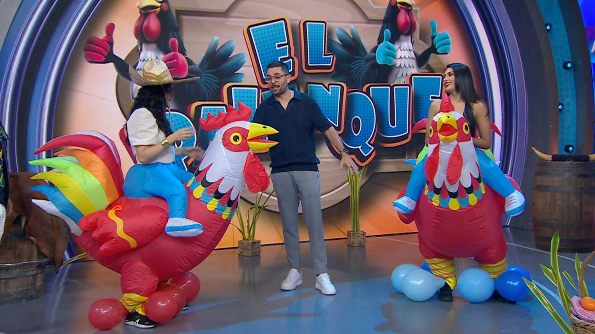 Luz Elena se enfrenta a Kristal Silva en el divertido 'El Palenque'