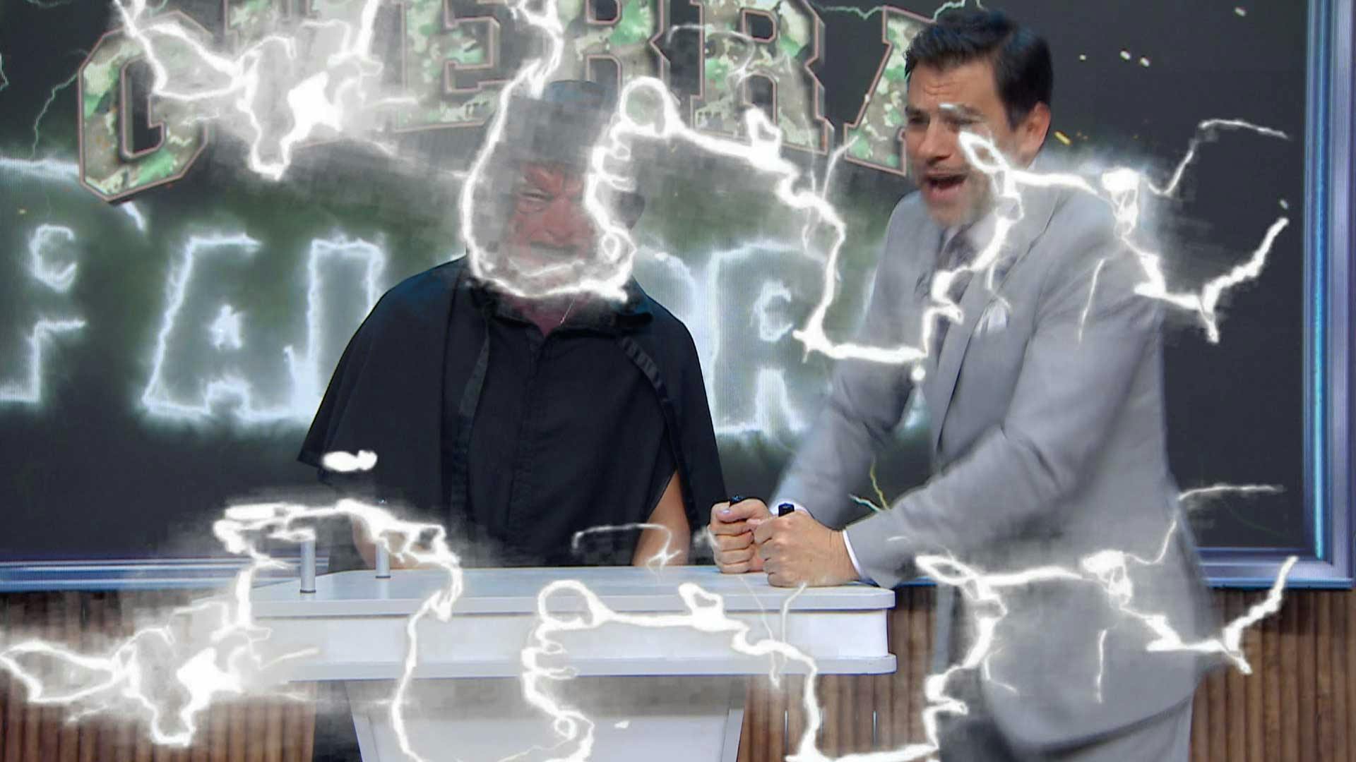 Lunes bastante electrizante con el juego Guerra de Palabras
