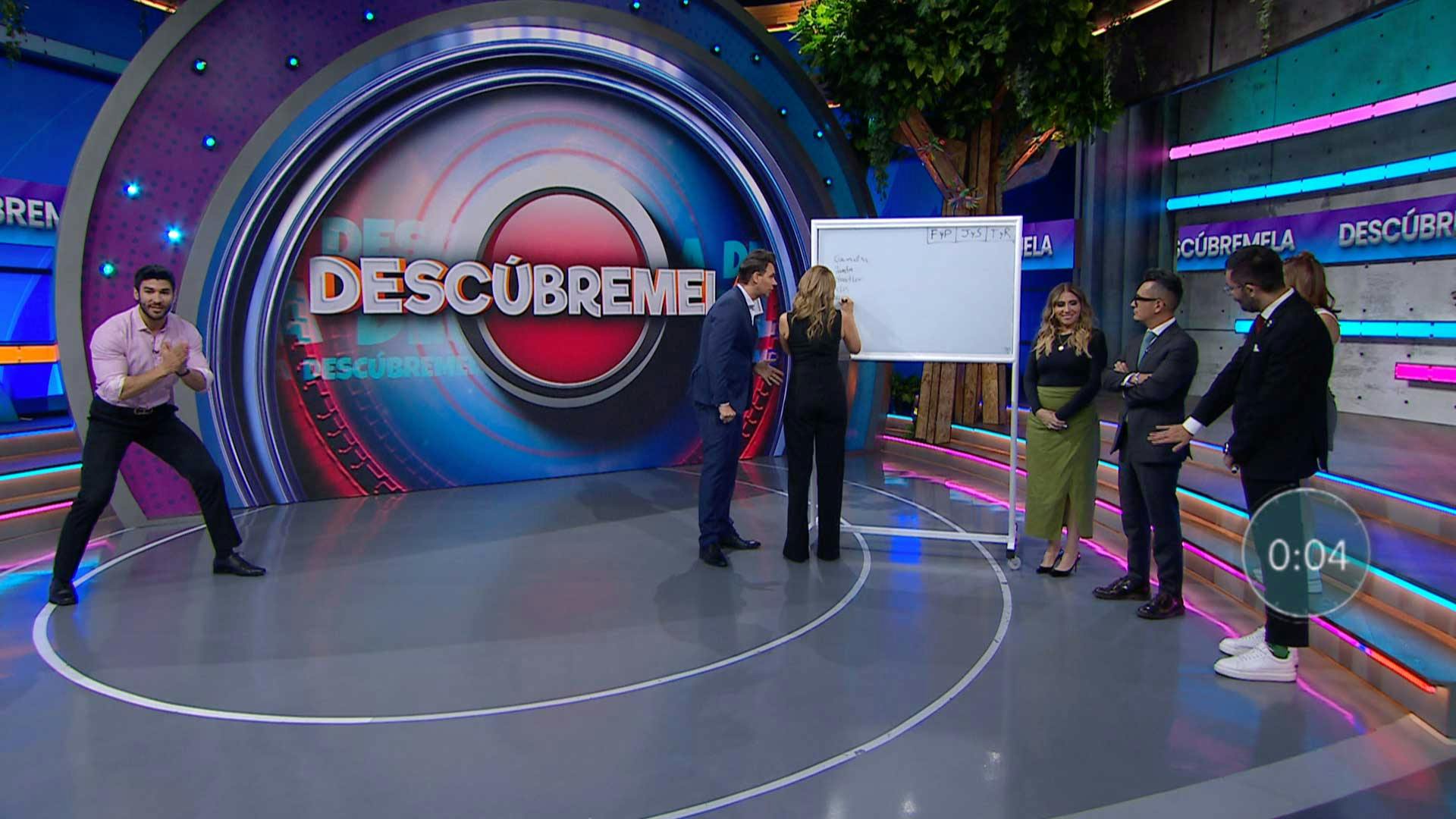 ¡Una reñida y controversial competencia en el juego Descúbremela!