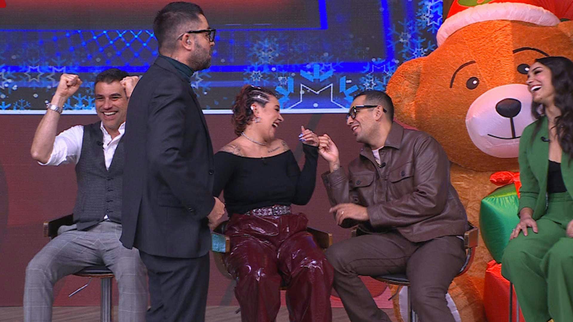 ¿Quién fue mejor? Mujeres u hombres encontrando canción a cada palabra