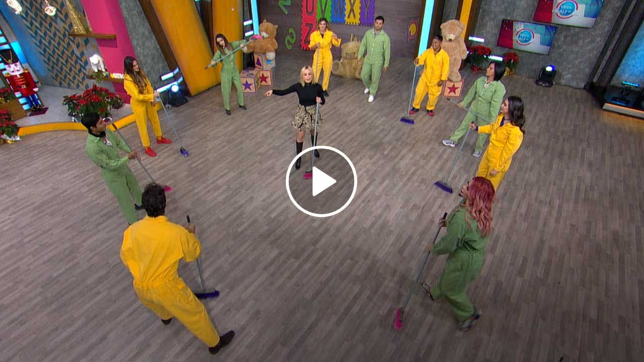 Programa 04 diciembre 2021 Parte 1 | Nos pusimos a jugar la rueda de las escobas.