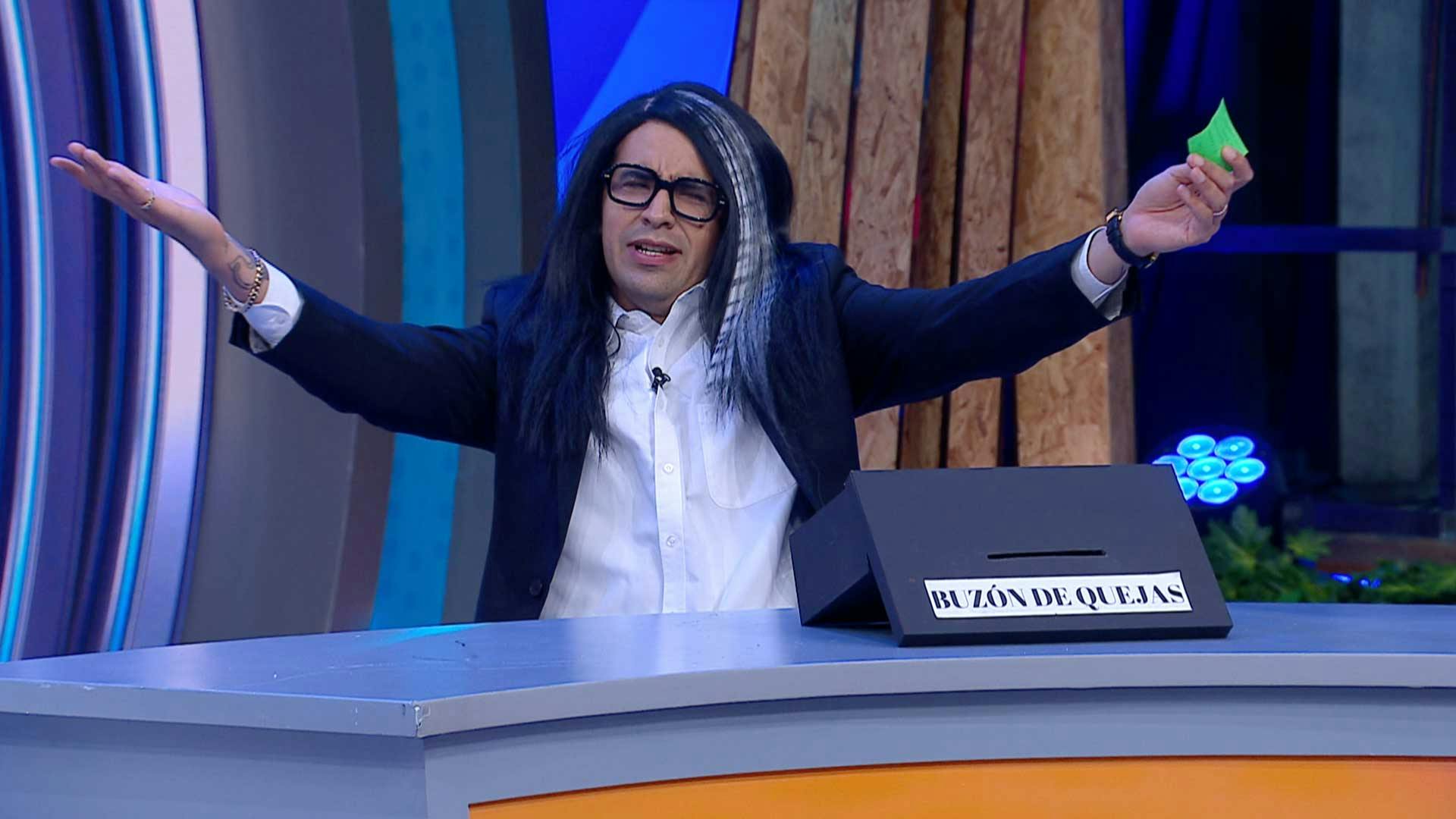 Margarita Mckenzie tiene descabellada reacción al recordar visita de Alberto del Río