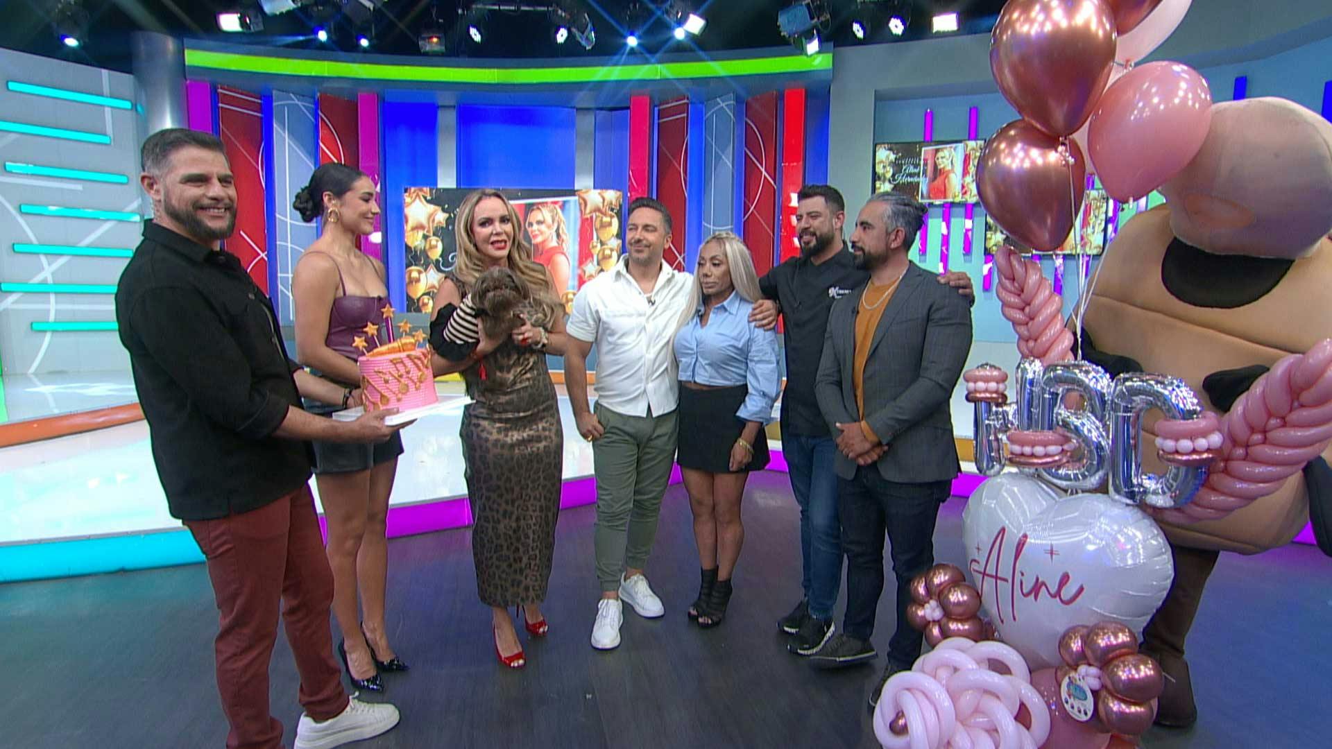 Aline Hernández pasó un feliz cumpleaños con la familia de Al Extremo