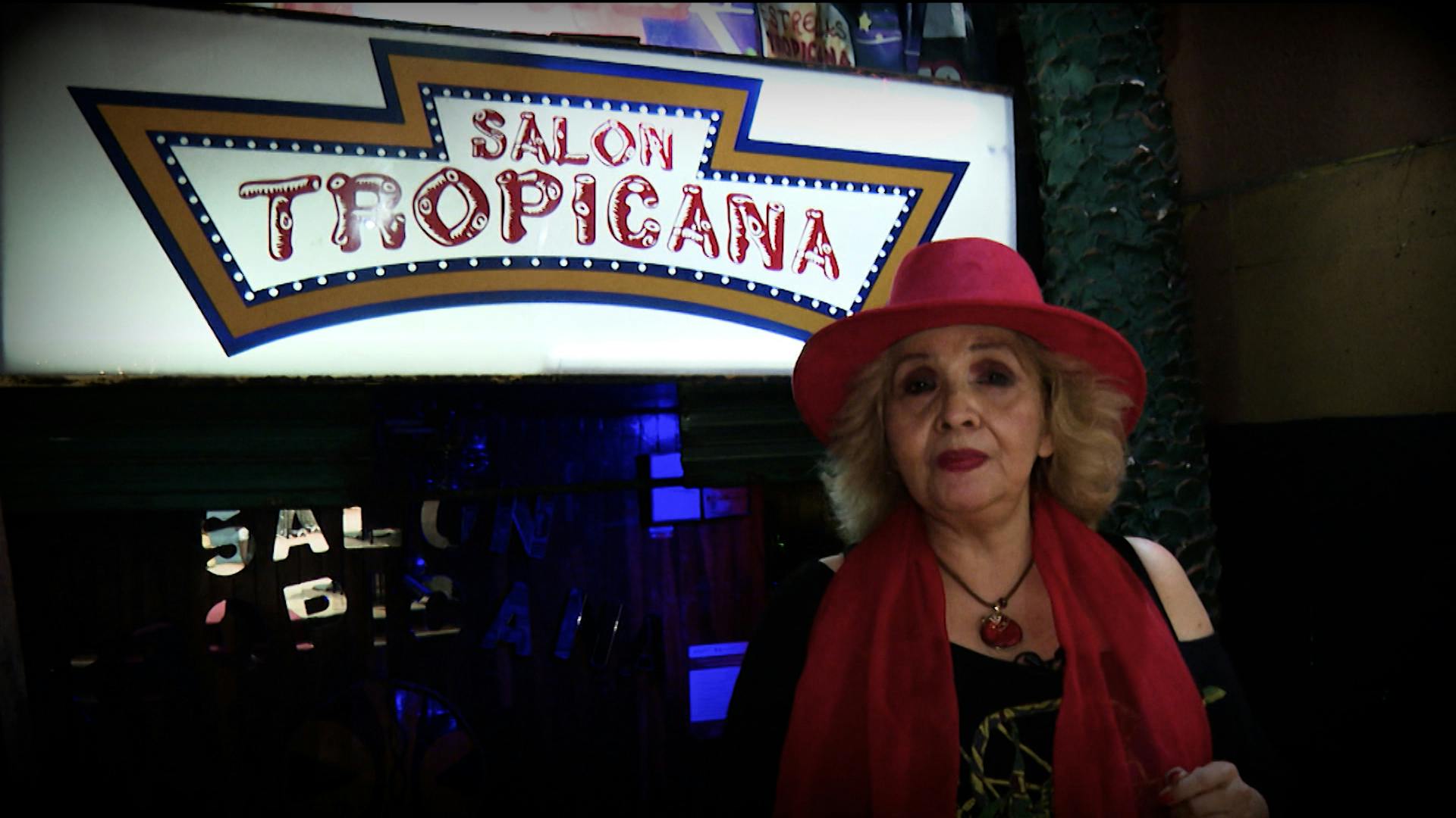 Un alma en pena ronda el Salón Tropicana, ¡checa la investigación!