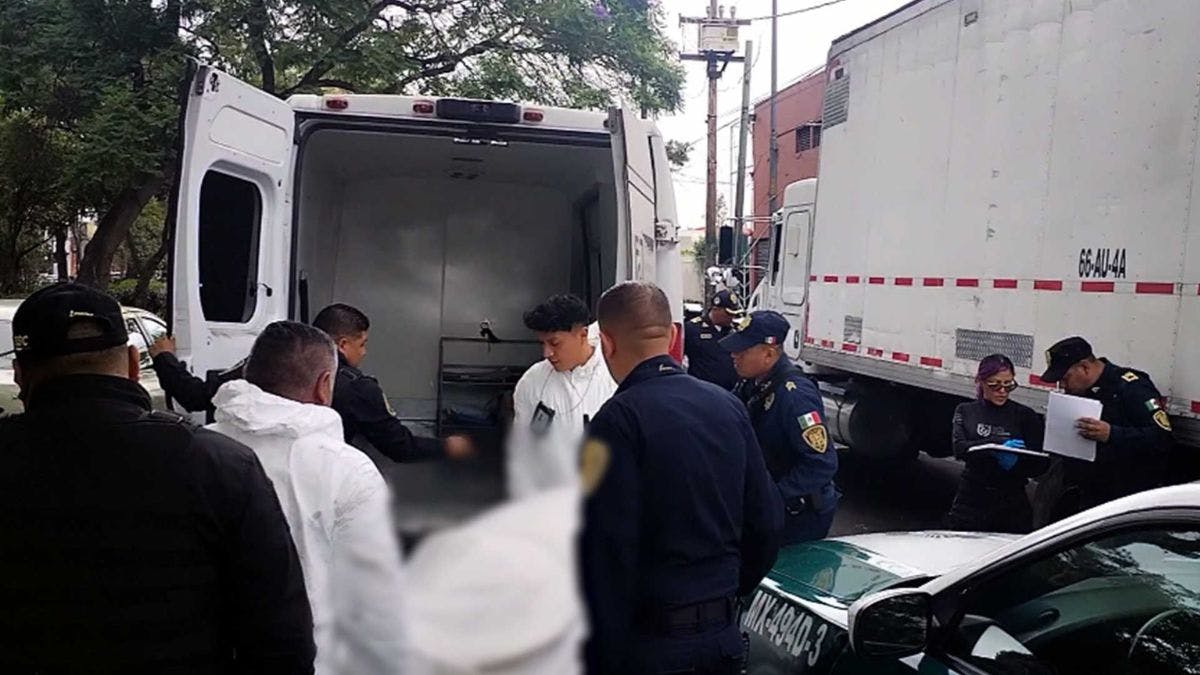 Muere hombre en la alcaldía Iztapalapa por posible infarto 