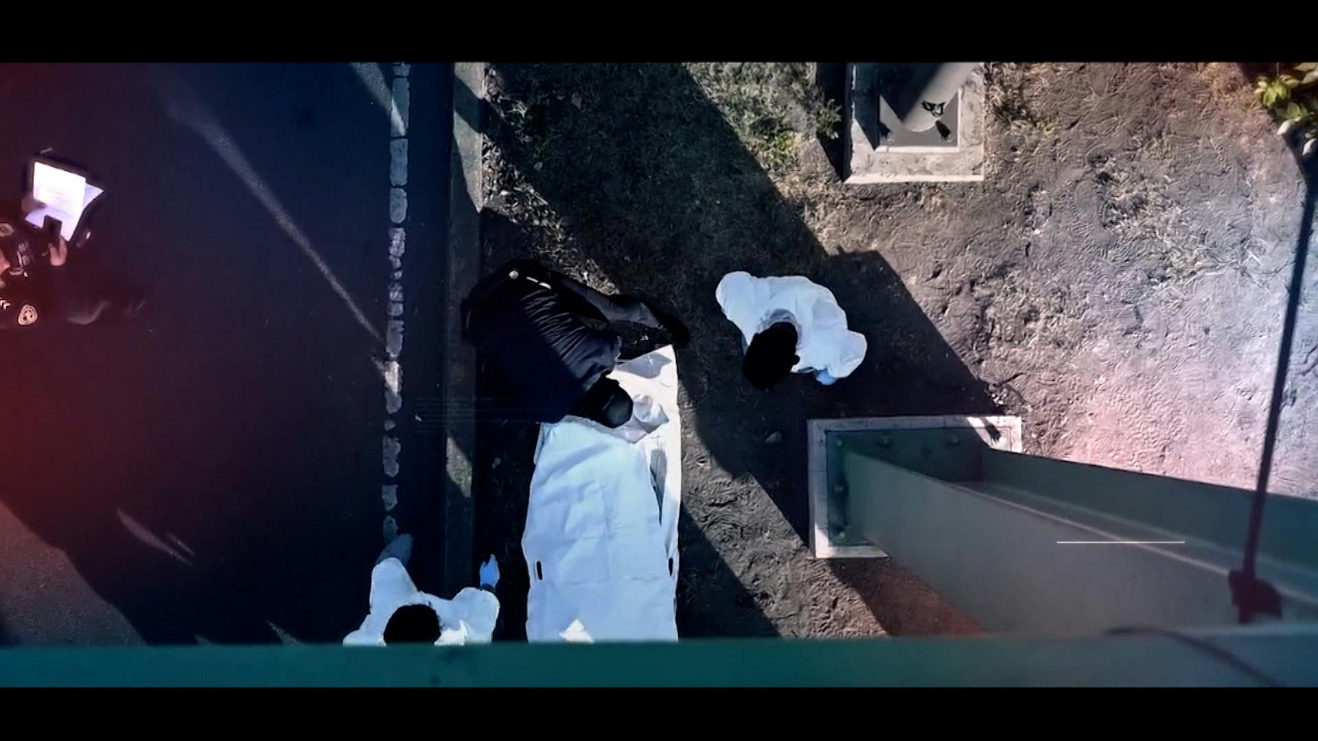 Aunque intentaron impedirlo, una persona se quitó la vida en un puente