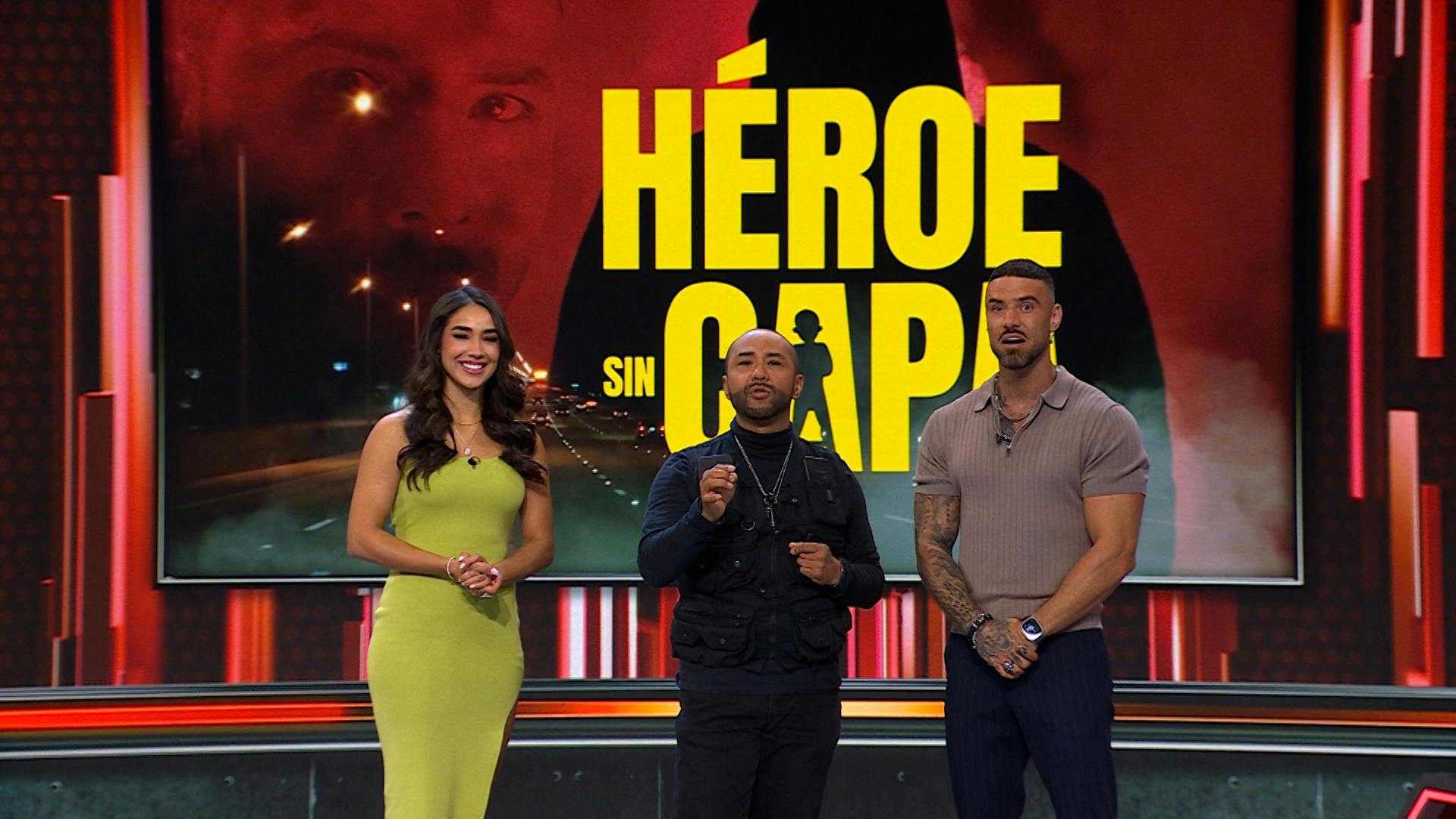 Policías se convirtieron en Héroes Sin Capa al ayudar a mujer a dar a luz