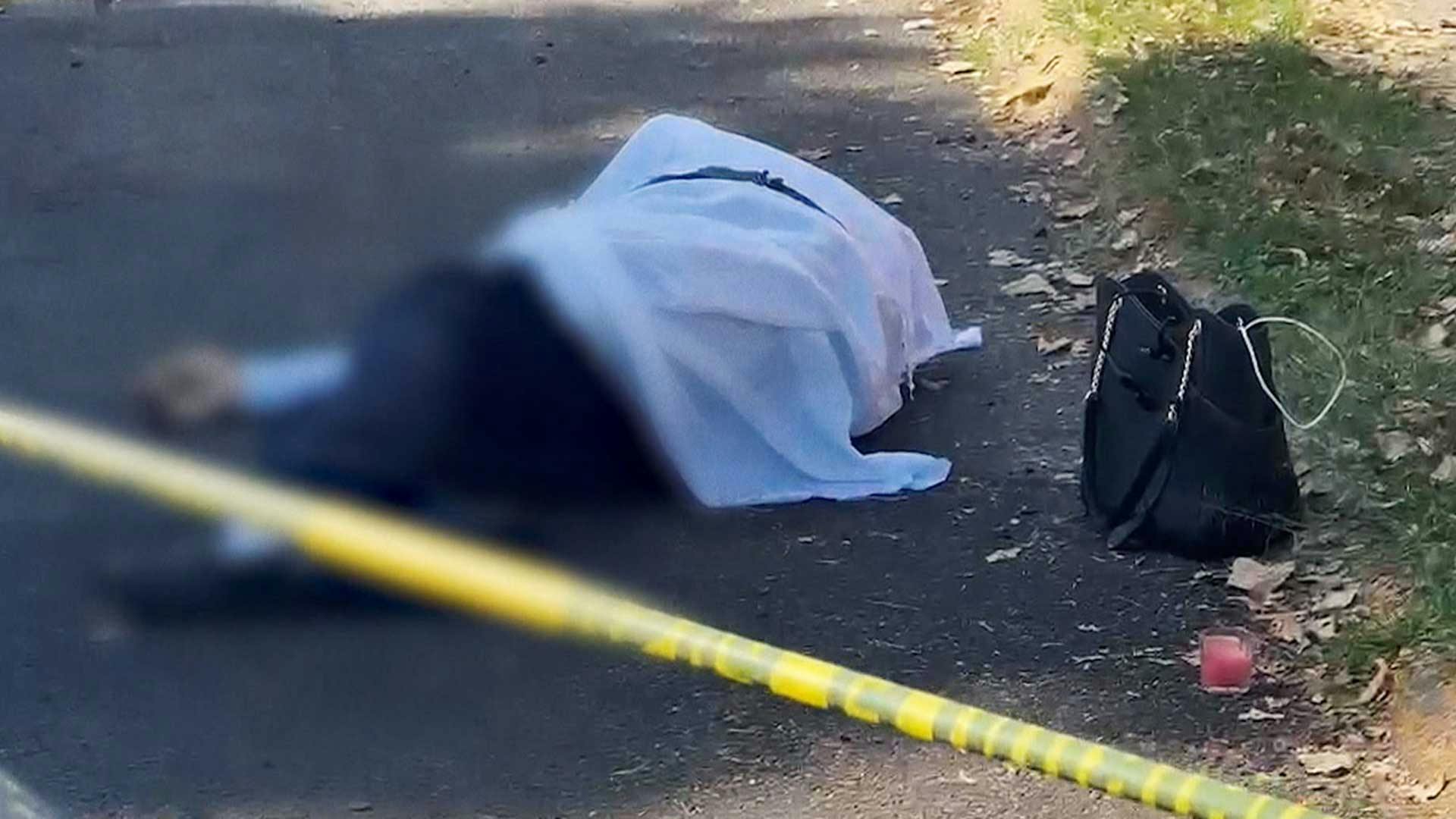 ¡Por andar de mano larga, lo mandaron con San Pedro!