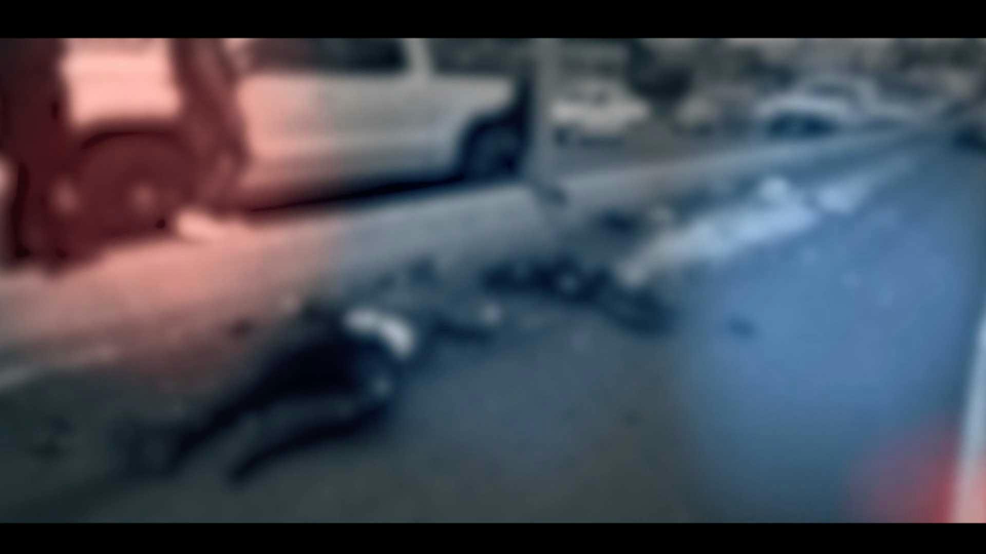 ¡Buscaron ganarle el paso al transporte público y quedaron en el asfalto!