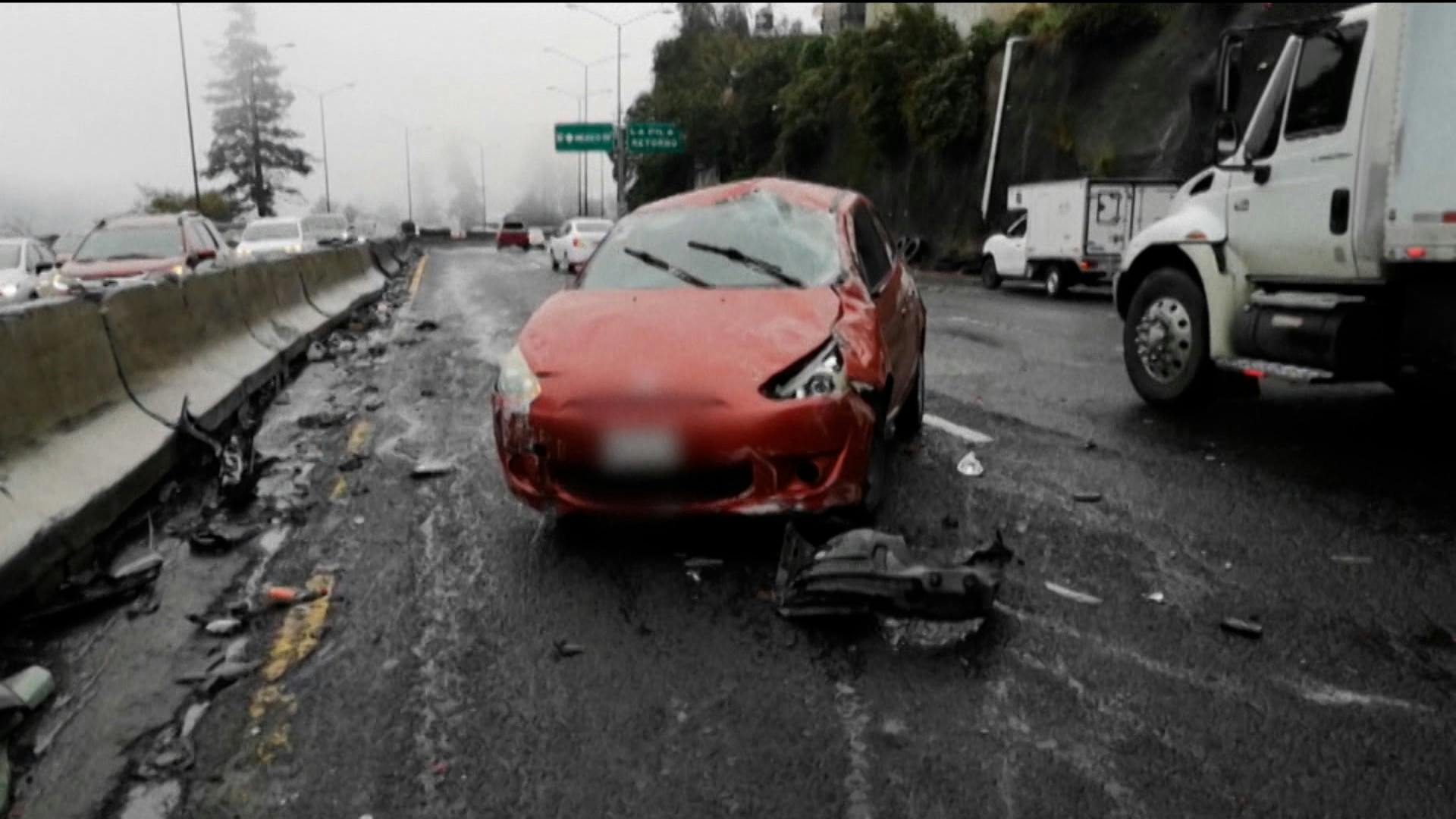 ¡Volvieron a nacer! Así libraron un terrible accidente en carretera
