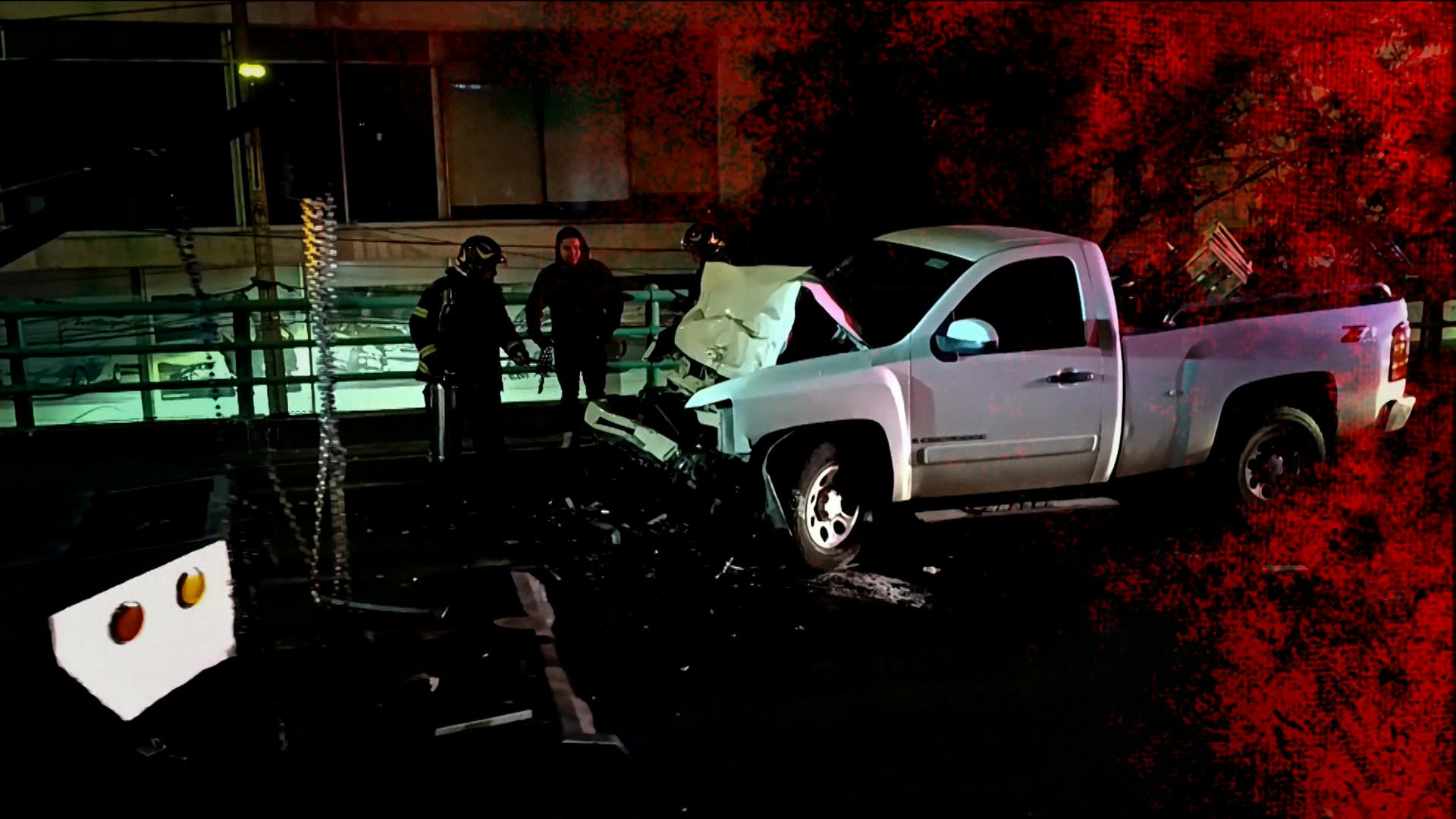 ¡Quedaron prensados! El periférico poniente atestiguó otro accidente