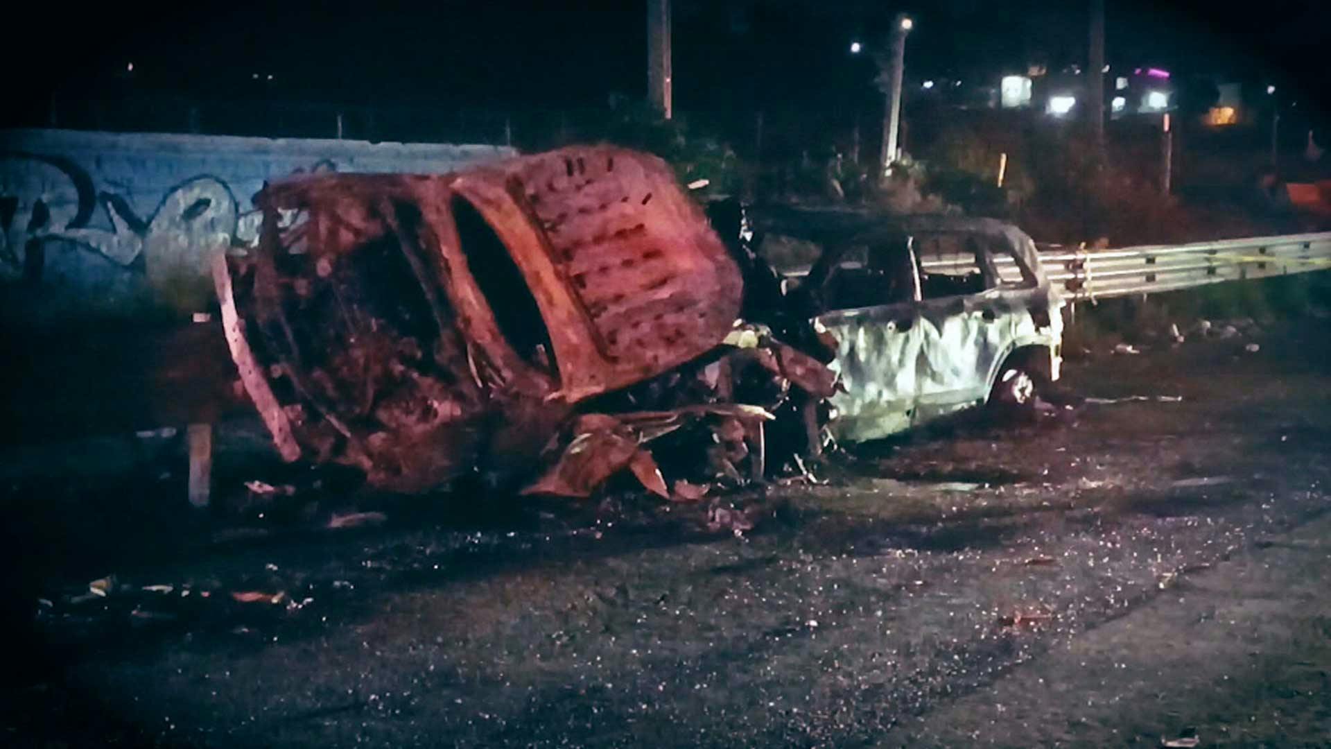 ¡Accidente ardiente deja dos personas sin vida en la México-Querétaro!