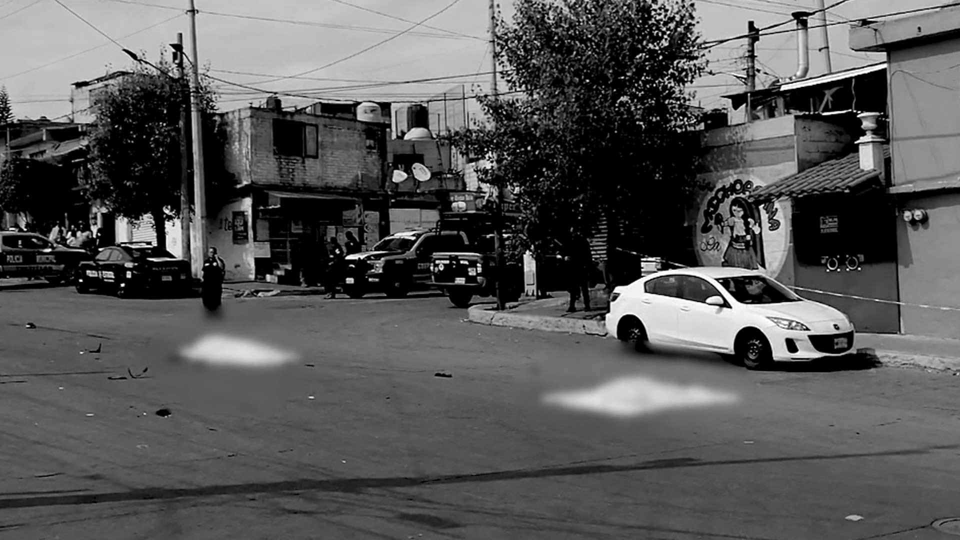 ¡Camión se queda sin frenos y acaba con la vida de dos personas!