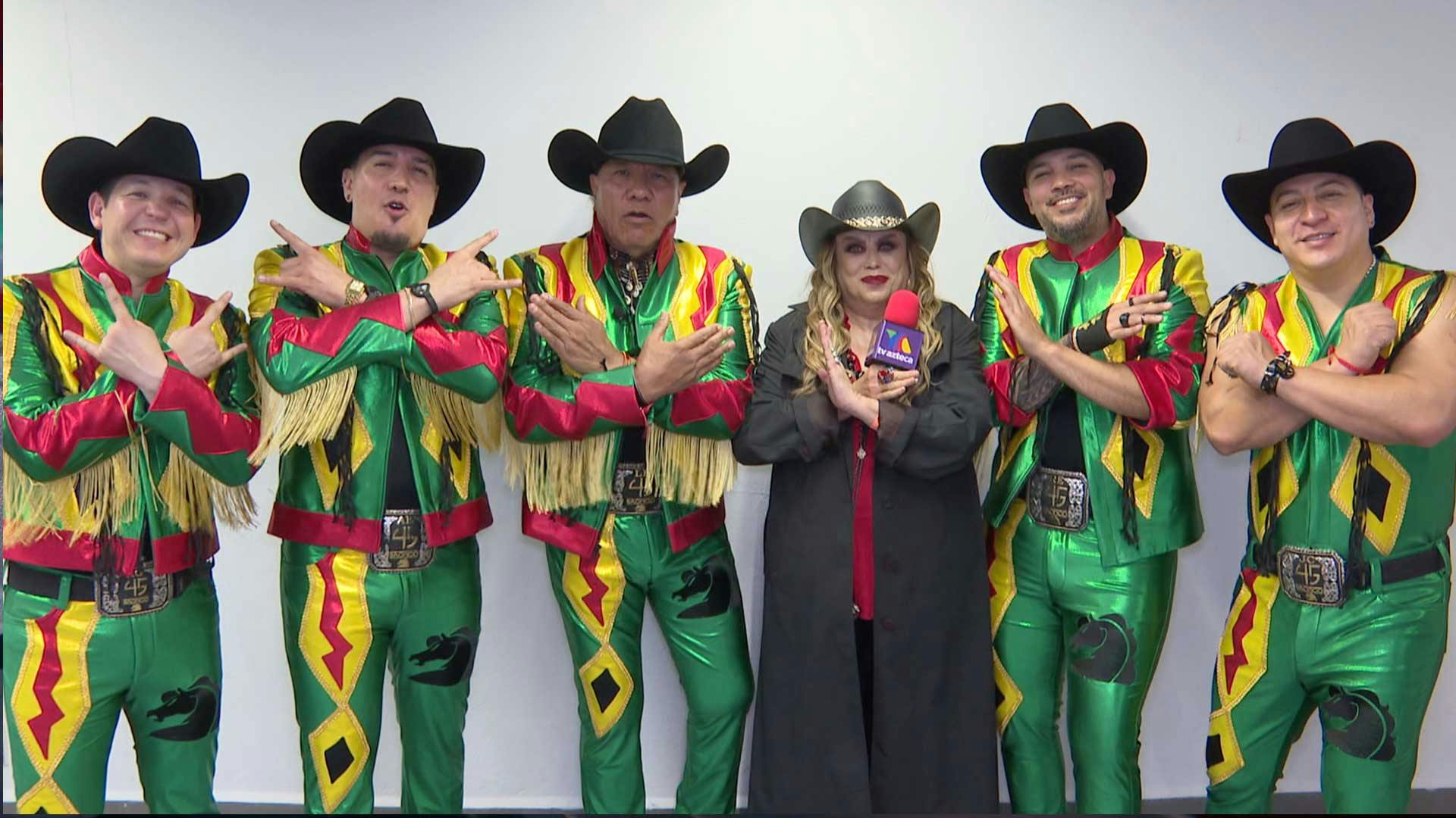 La Chicuela platicó con Bronco sobre su nueva canción 'Tequilazo'