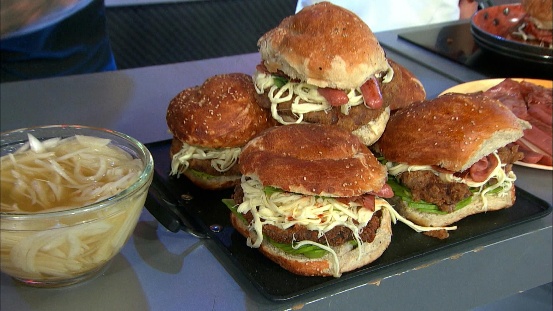 Rahmar Villegas nos preparó unas ricas cemitas poblanas