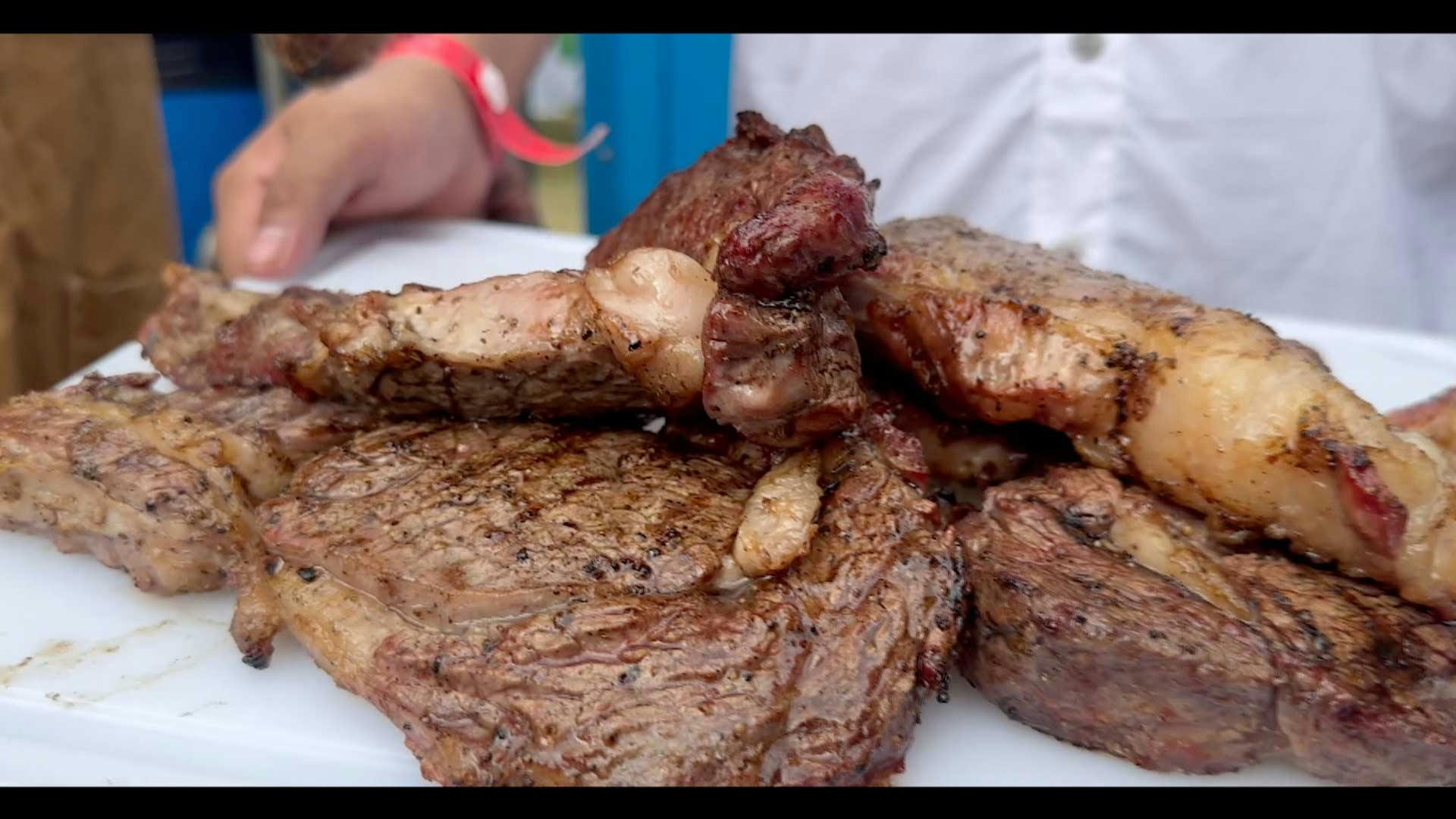 ¡La pura sabrosura presente en el Grill Master! Así se lució Rahmar