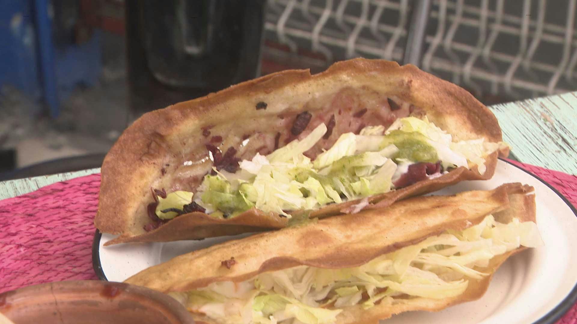 ¿Huaraches y garnachitas veganas? ¡Checa lo que se encontró Rahmar!