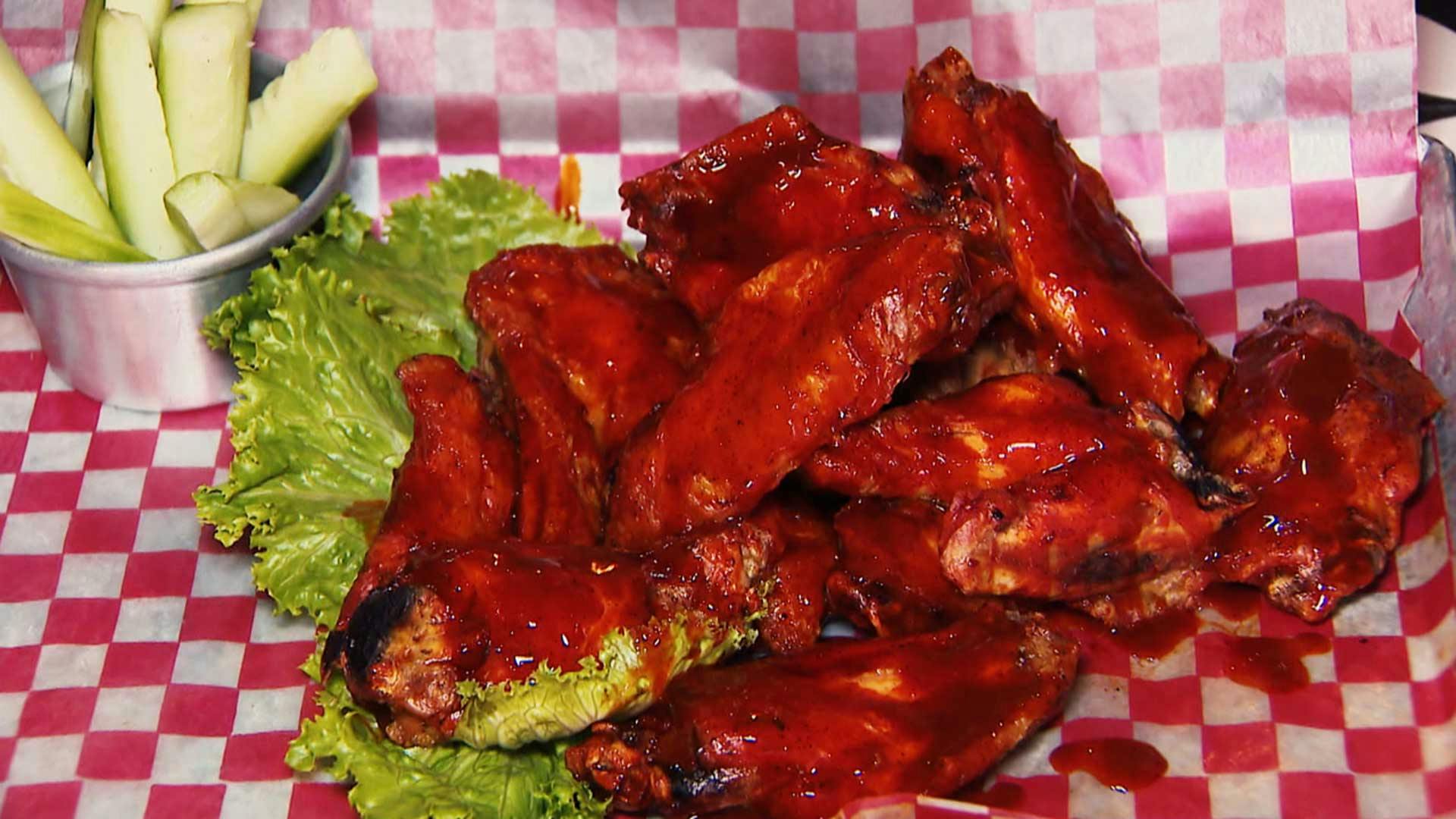 ¡Alitas rifadas! La colonia Independencia esconde un tesoro culinario