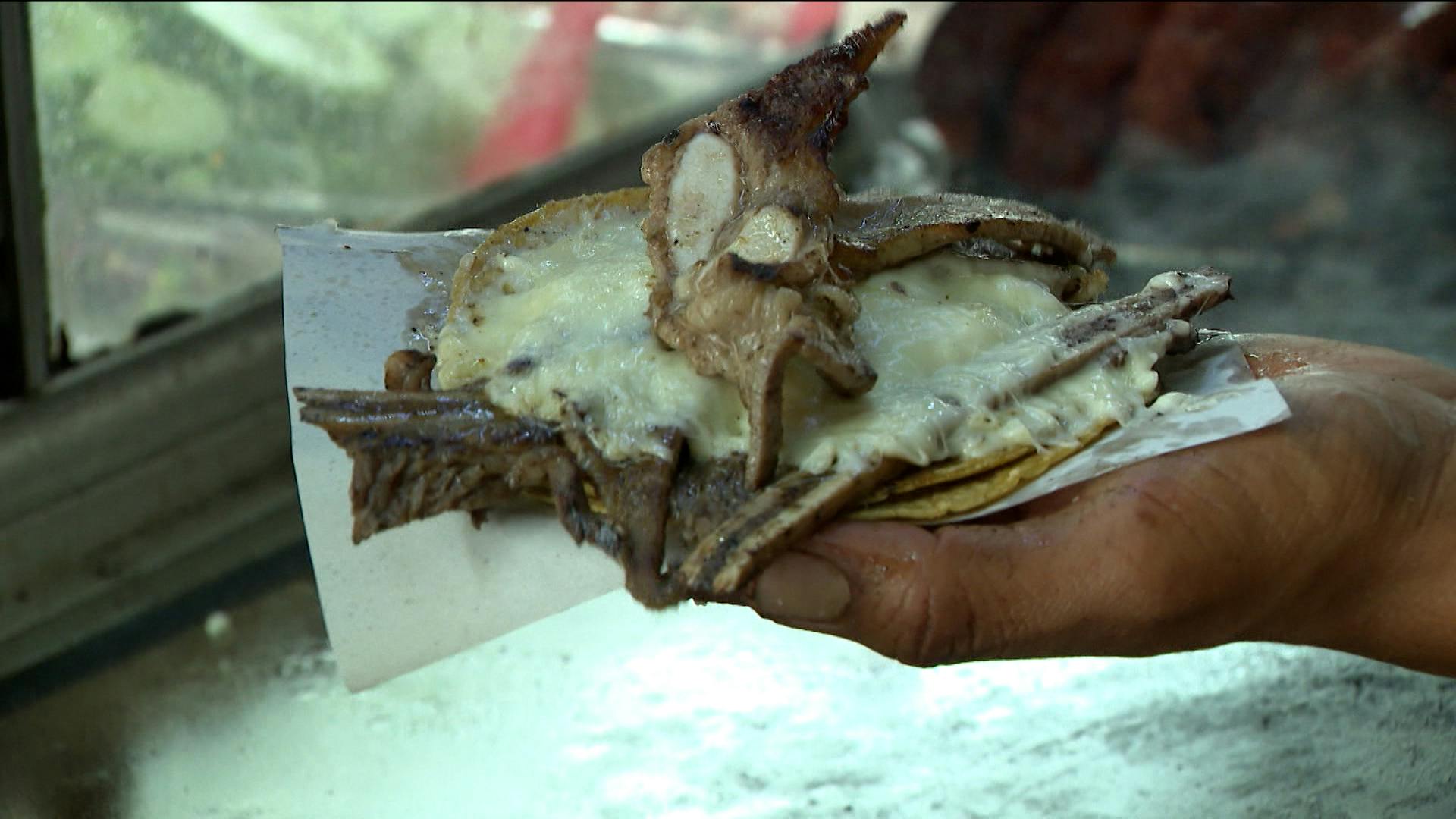 Aprovecha el fin de semana para comer unos tacos de aguja norteña