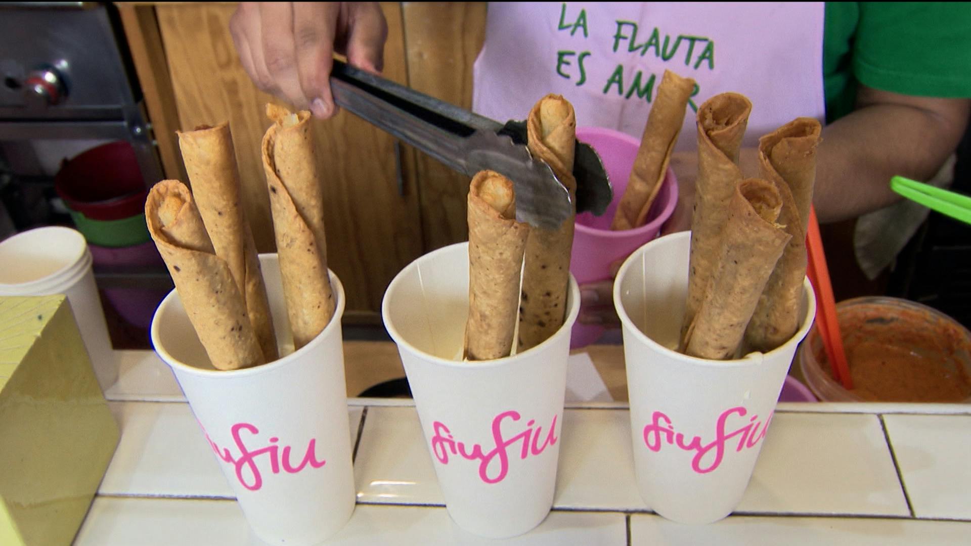 Deliciosas flautas en vaso en la colonia Roma Norte, ¡tienes que probarlas!