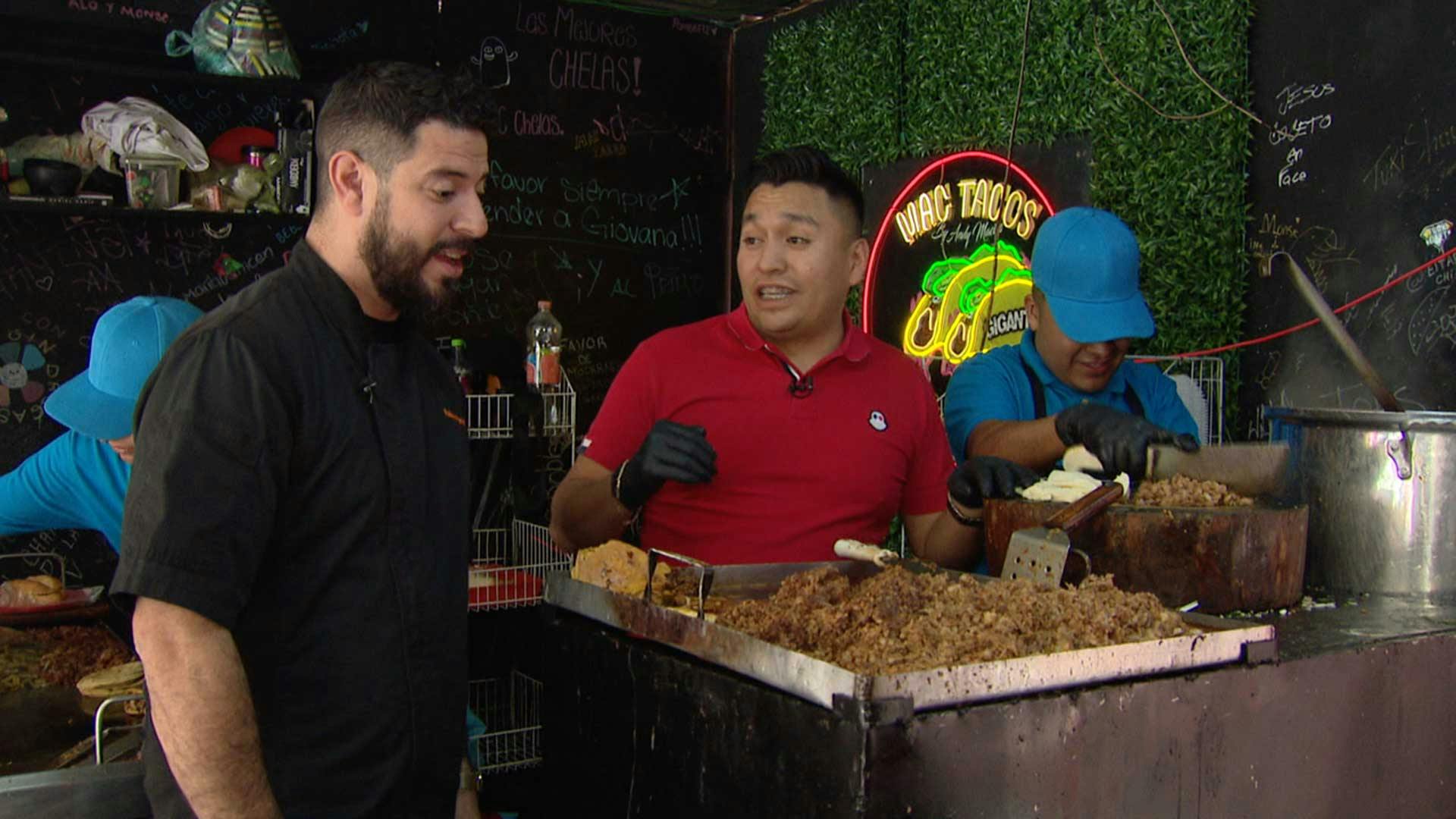 ¡De Tepito para el mundo! Tienes que probar la exquisita sopa-birria