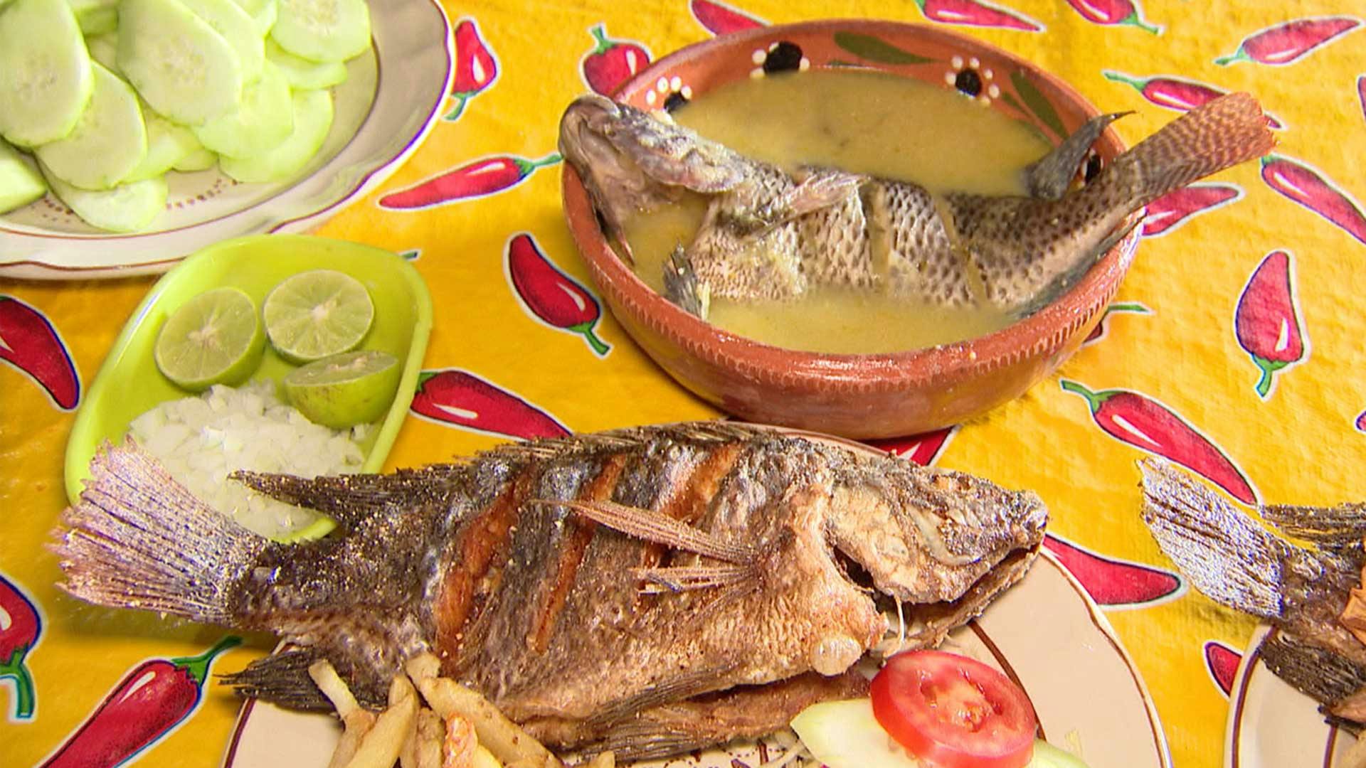 ¡Riquísimas mojarras en salsa verde! En Malinalco, Estado de México
