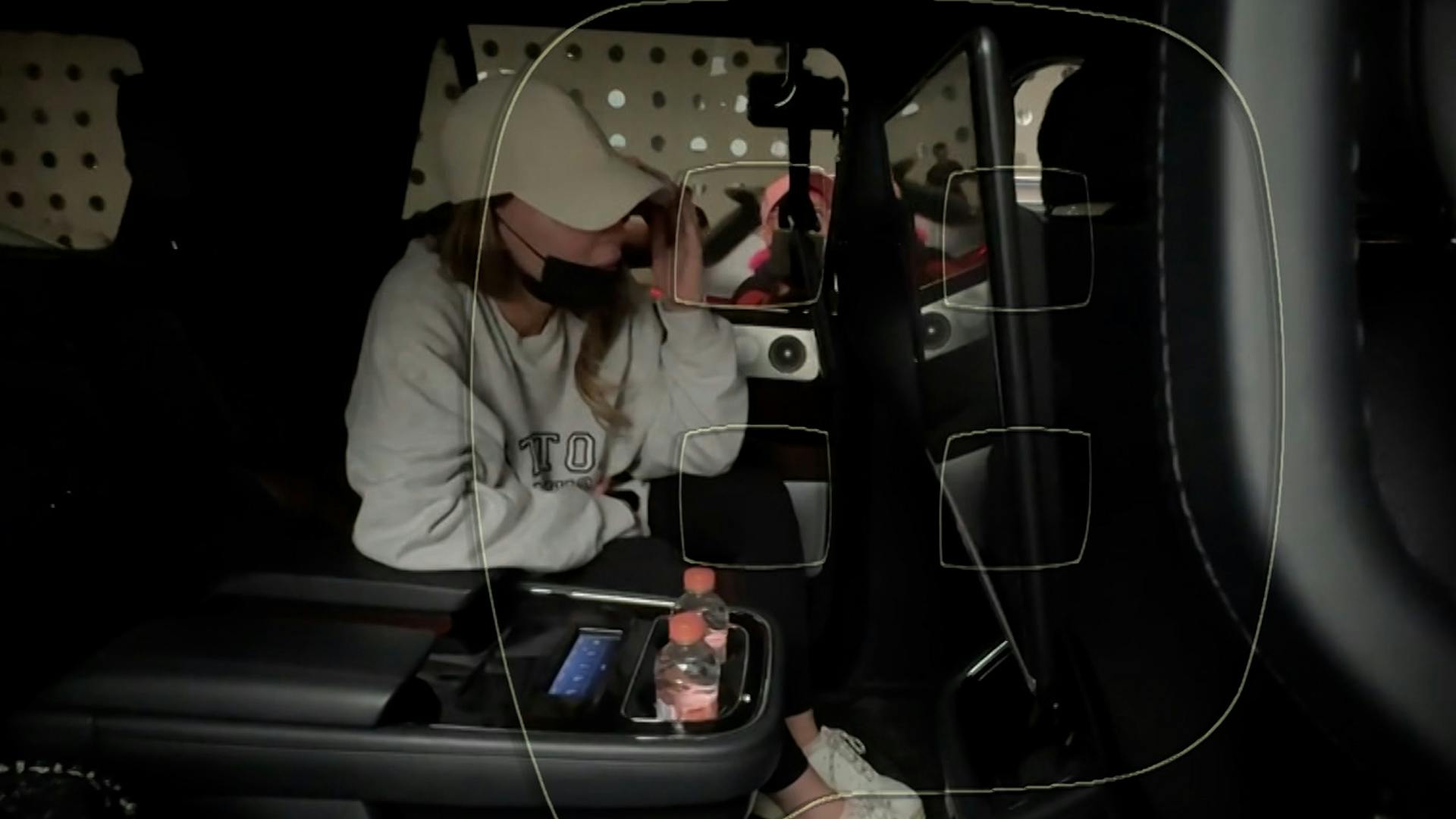 Programa 28 junio 2024 | Belinda se viste de empleada para huir de prensa